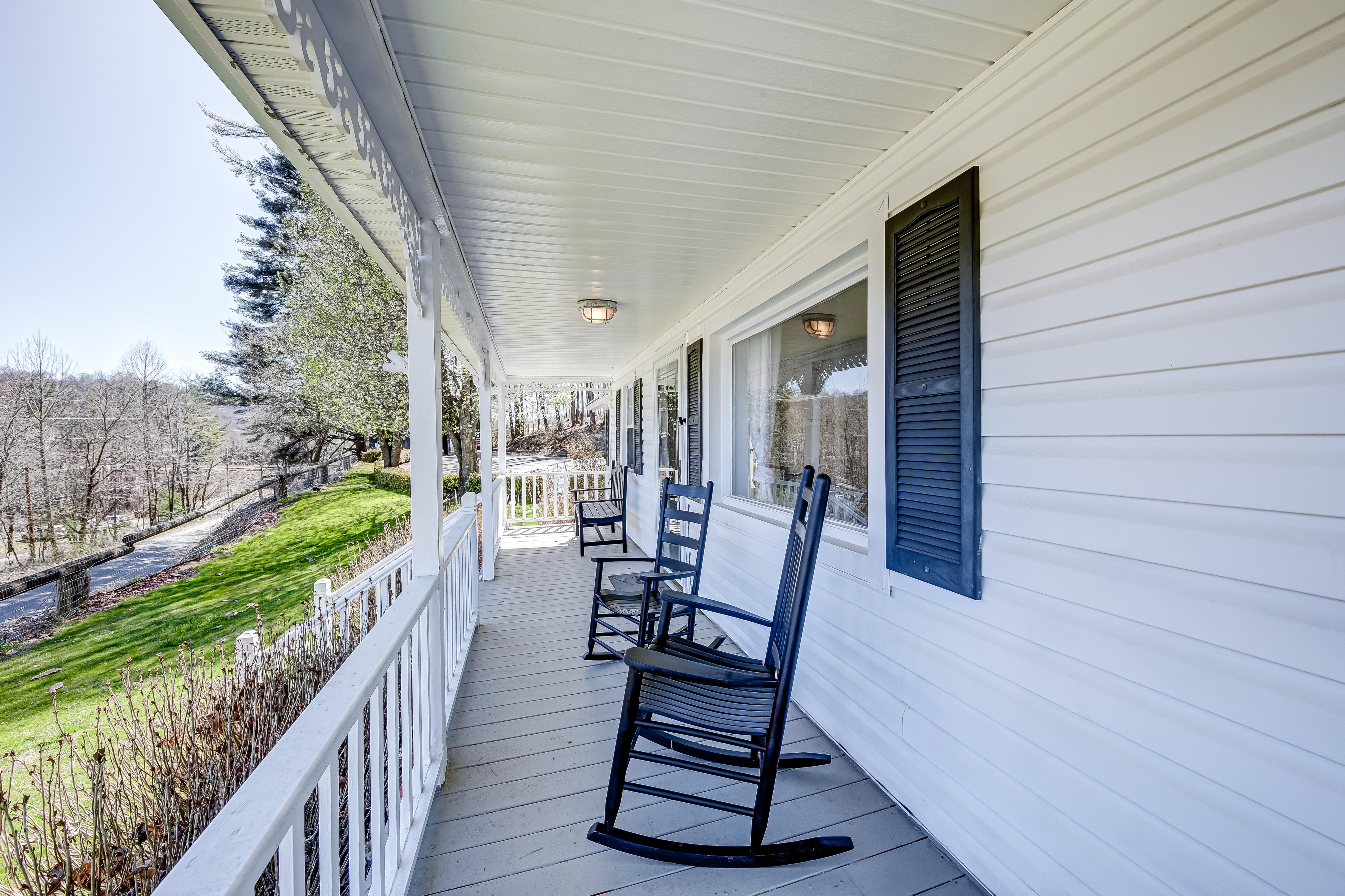 Property Image 2 - Horizon on the Hill &amp; Studio Apartment