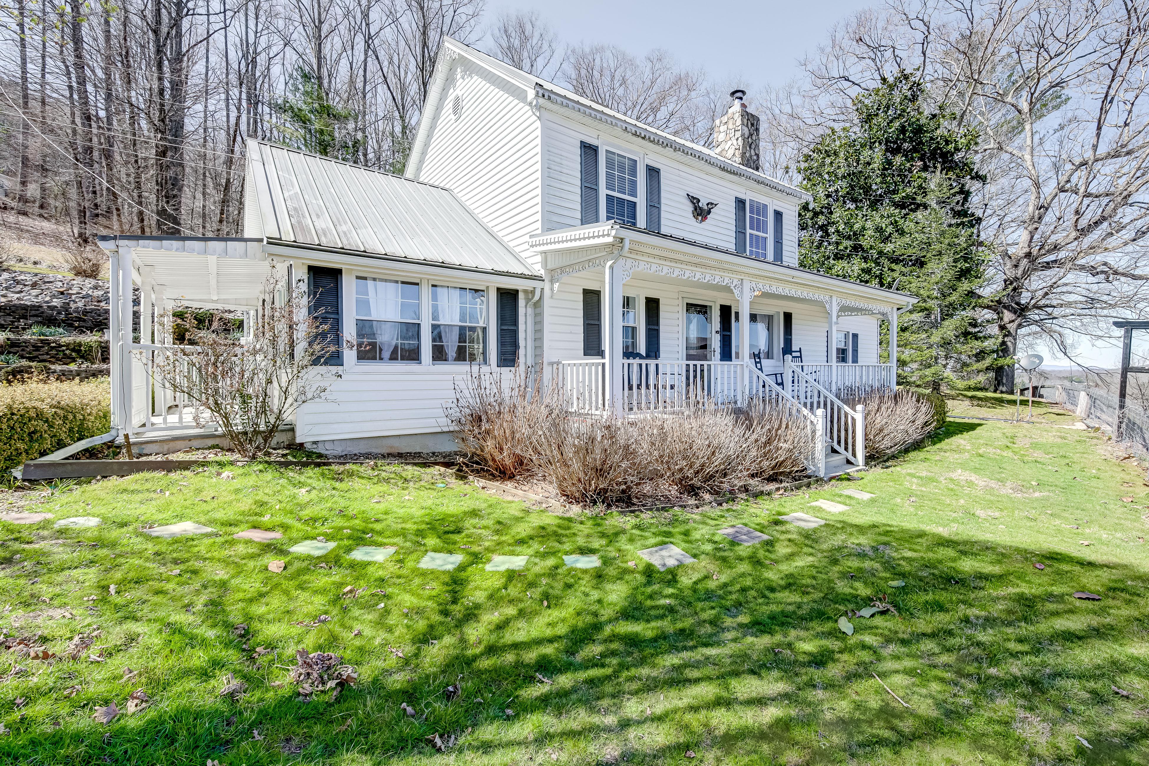 Property Image 1 - Horizon on the Hill &amp; Studio Apartment