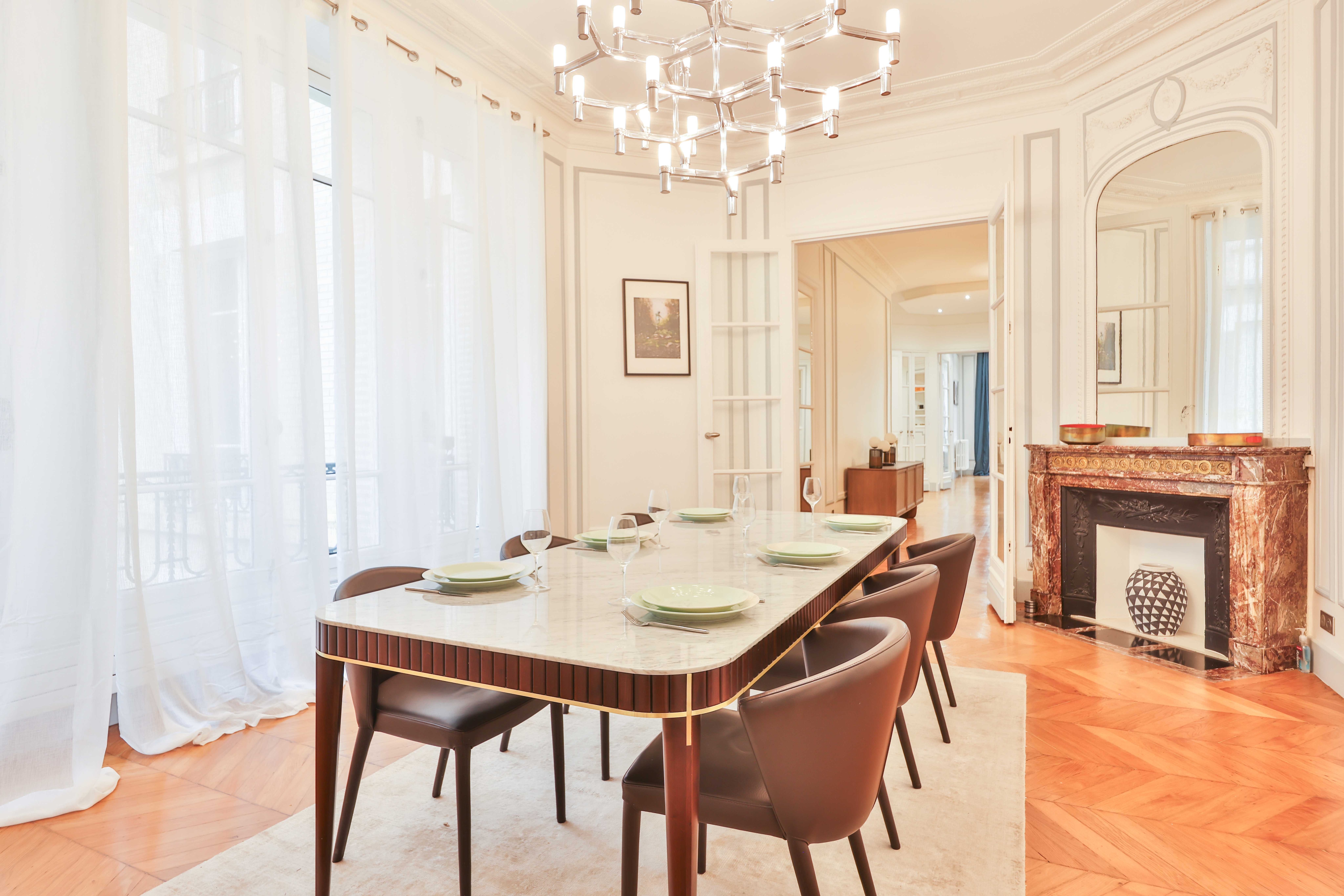 Property Image 2 - Elegant 196 sqm Parisian Aprt Close to Trocadéro and Eiffel Tower