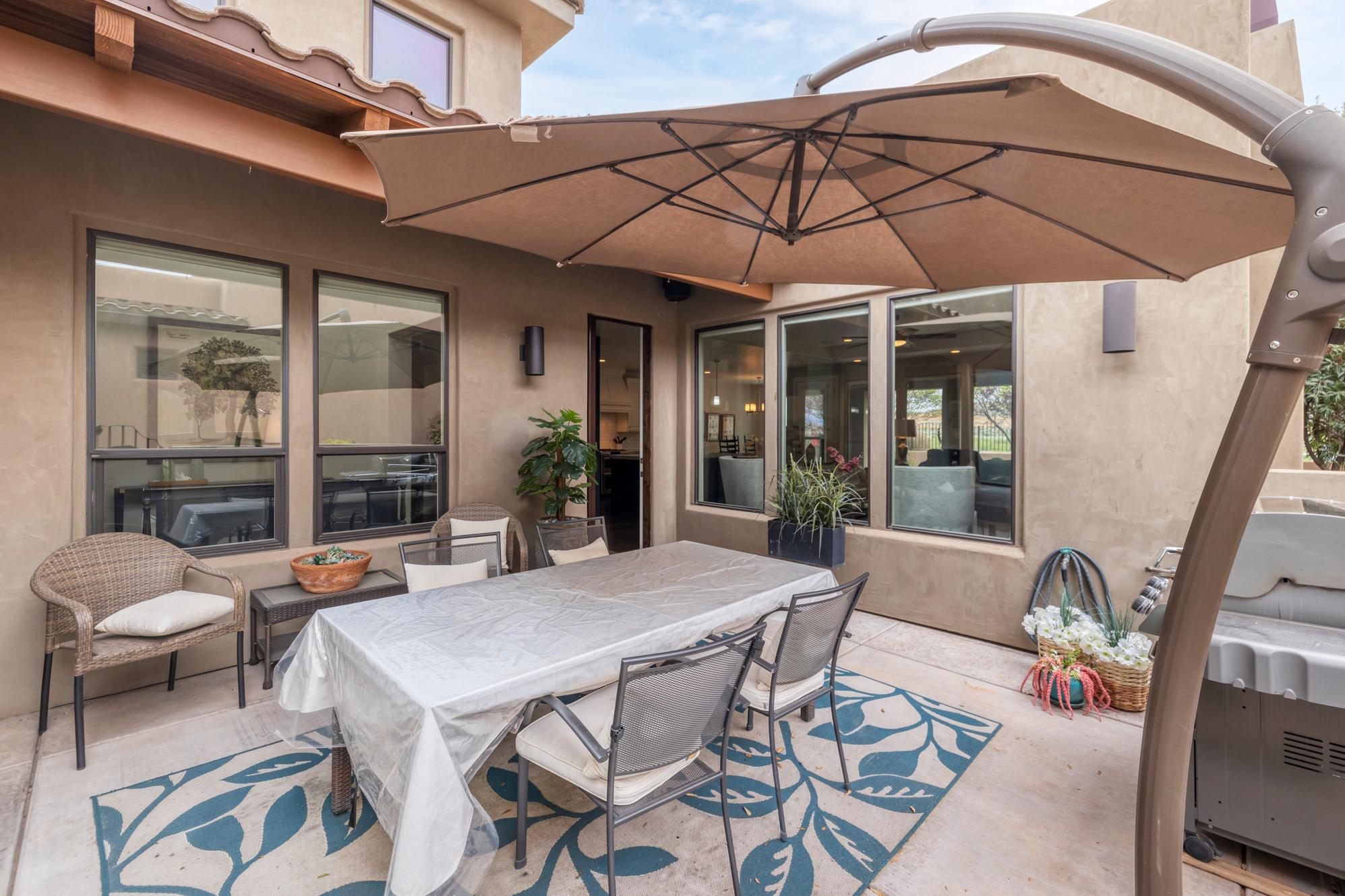 Outdoor Dining Area