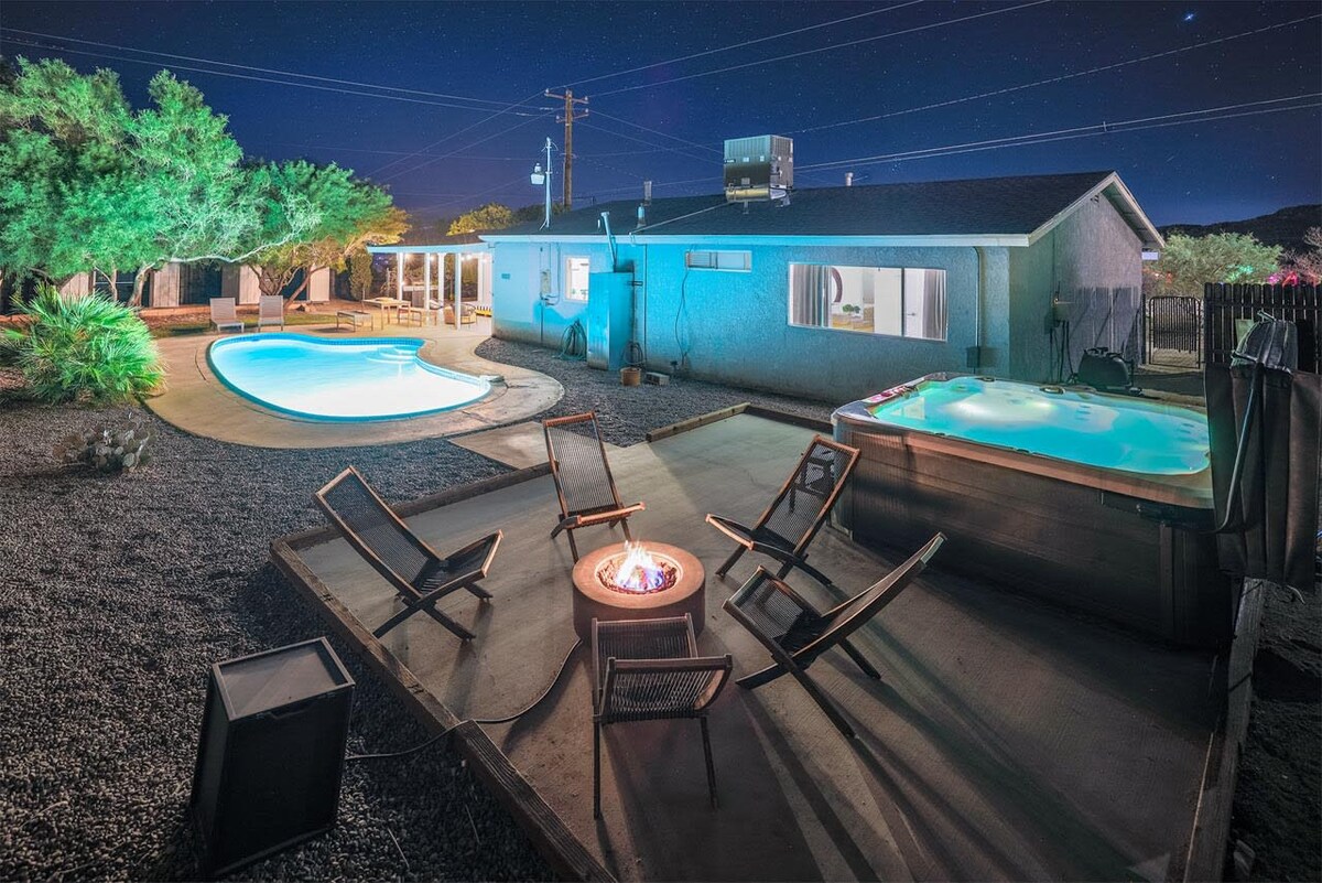 Property Image 1 - Joshua Tree Oasis Private Pool, Fire Pit & Hot Tub