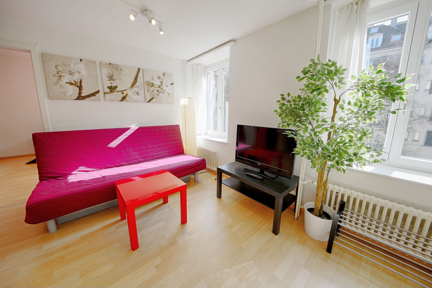 Property Image 1 - ZH Keita - Stauffacher Property Manager Apartment