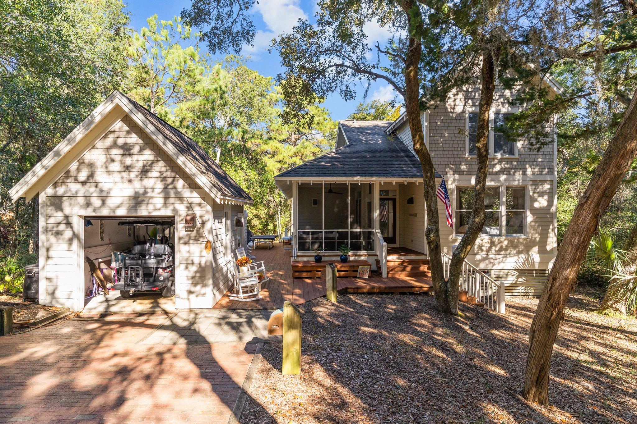 Live Oak Forest Home