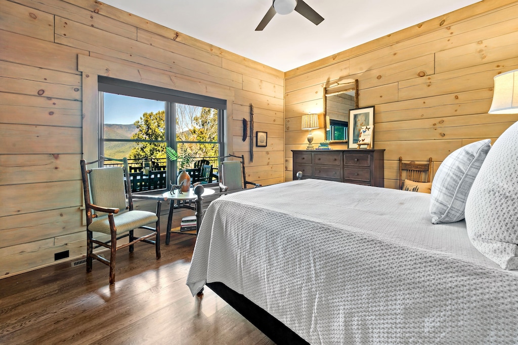 Main Level Queen Bedroom