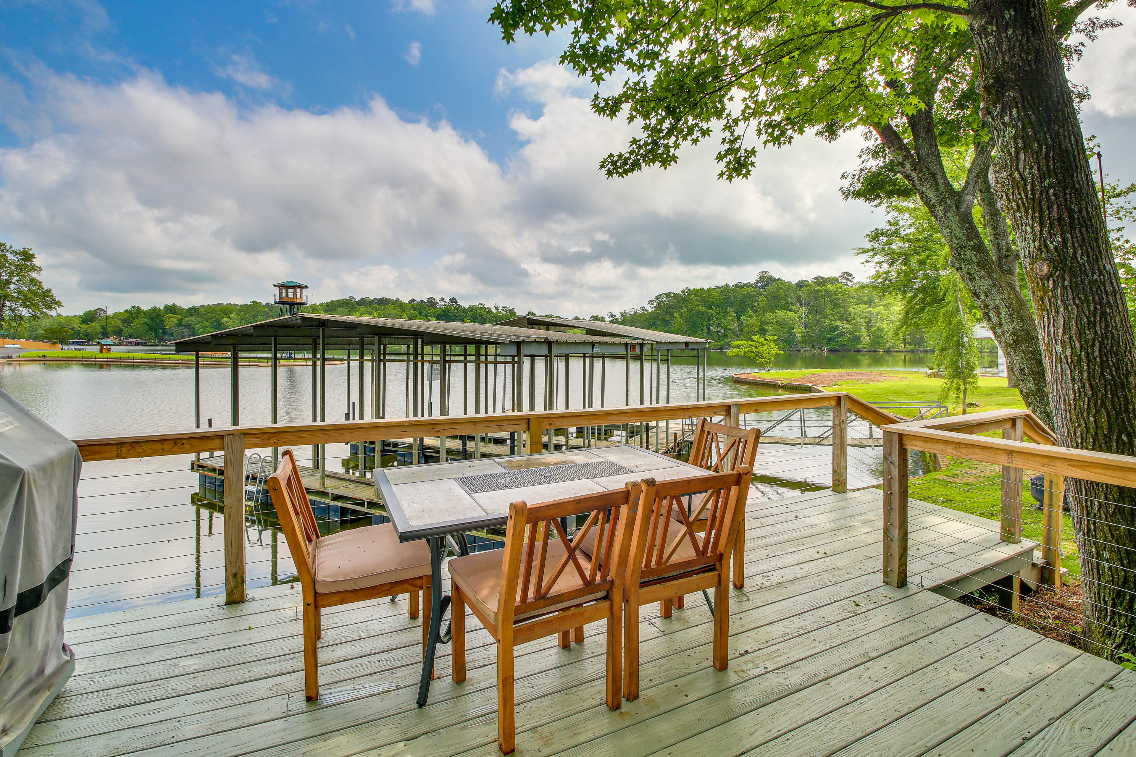 Property Image 1 - Waterfront Home on Lake Hamilton w/ Dock & 2 Decks