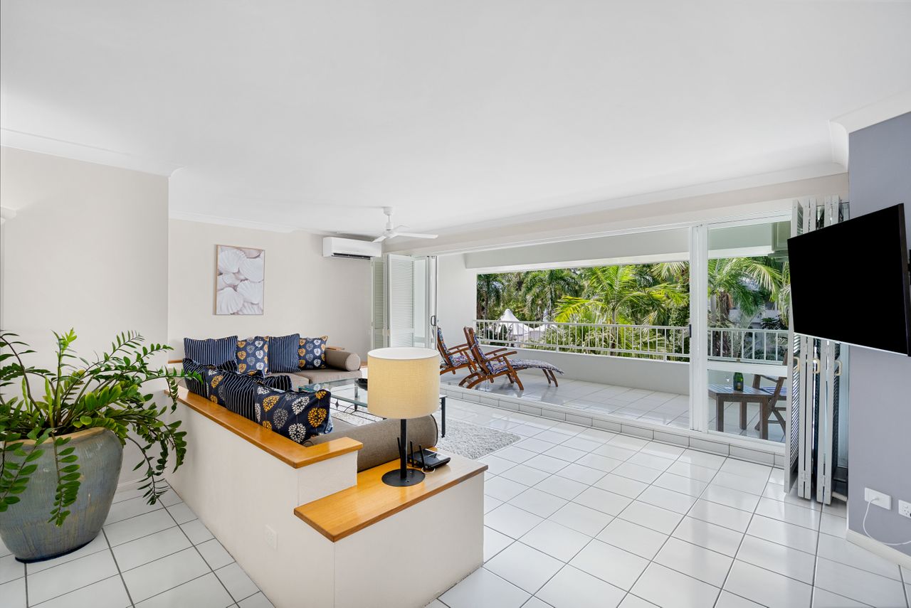 Poolview Suite 78 Alamanda Resort Palm Cove - Home Rental in Palm Cove