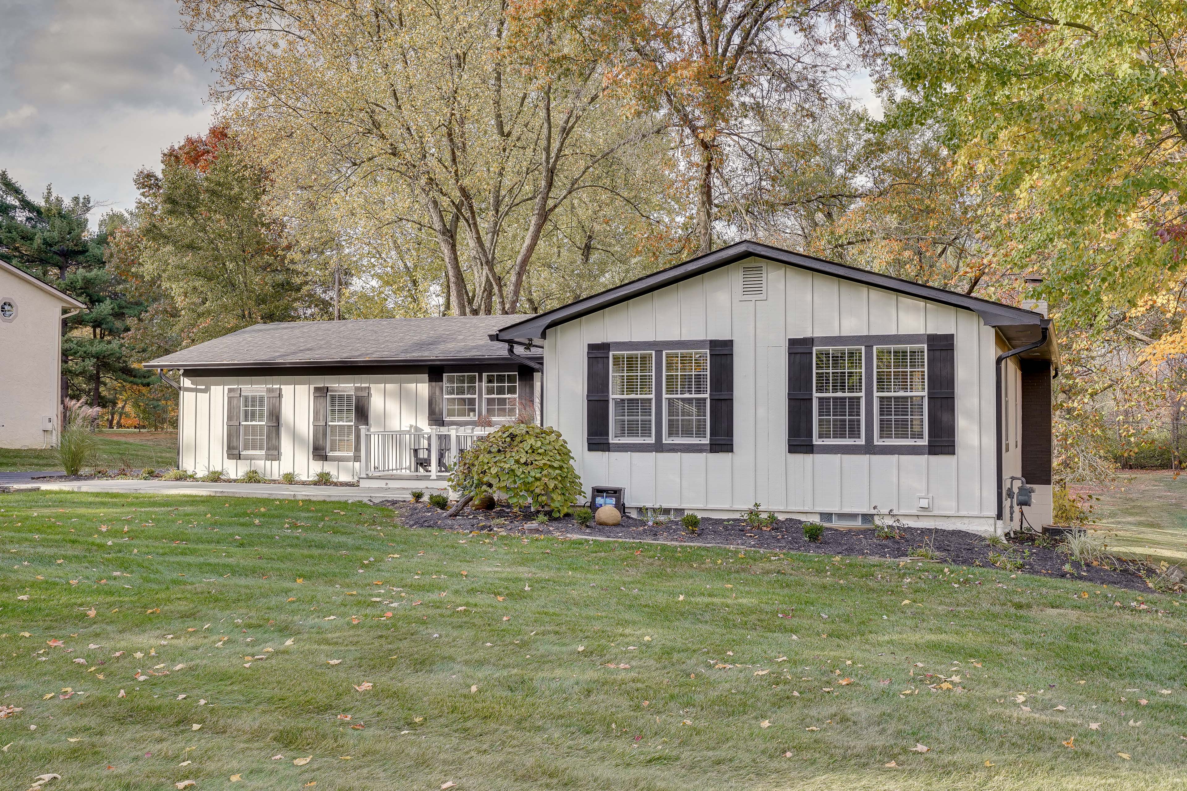 Property Image 1 - Powell Home w/ Fire Pit - 5 Mi to Columbus Zoo!