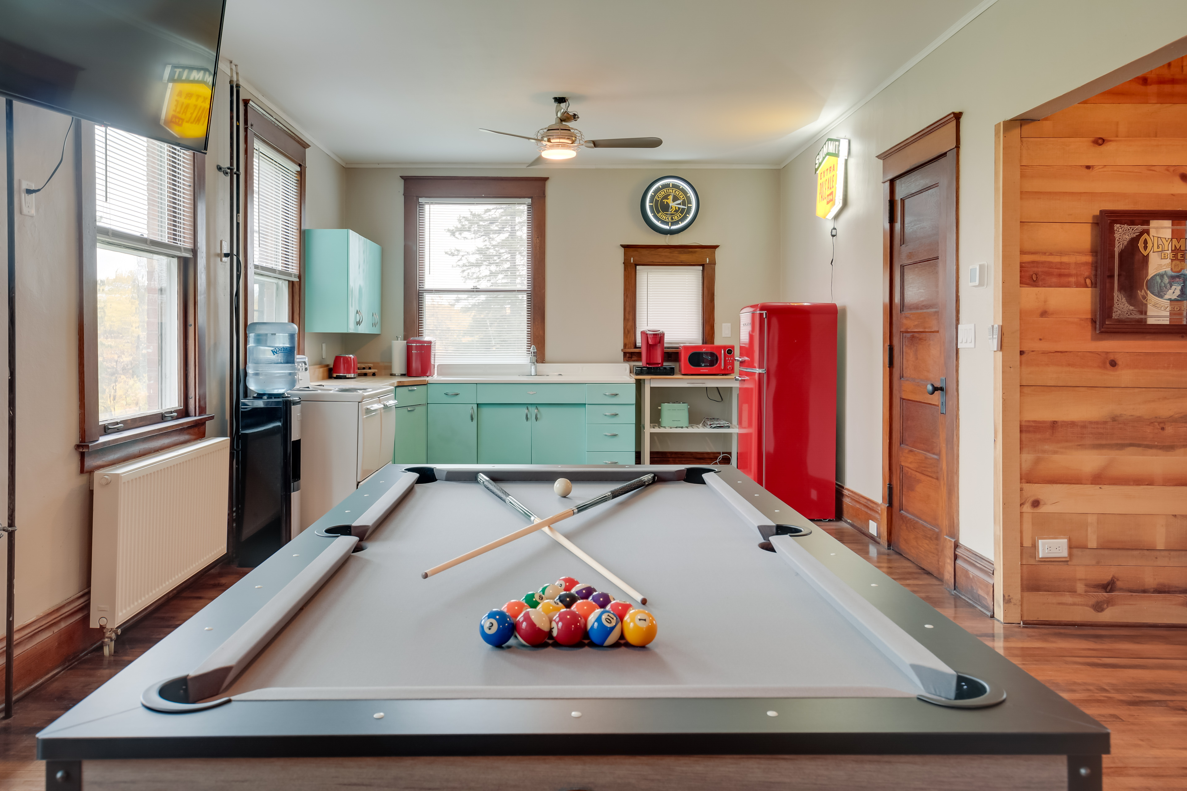 Property Image 1 - Spacious Home in Ramsay: 9 Smart TVs + Pool Table!