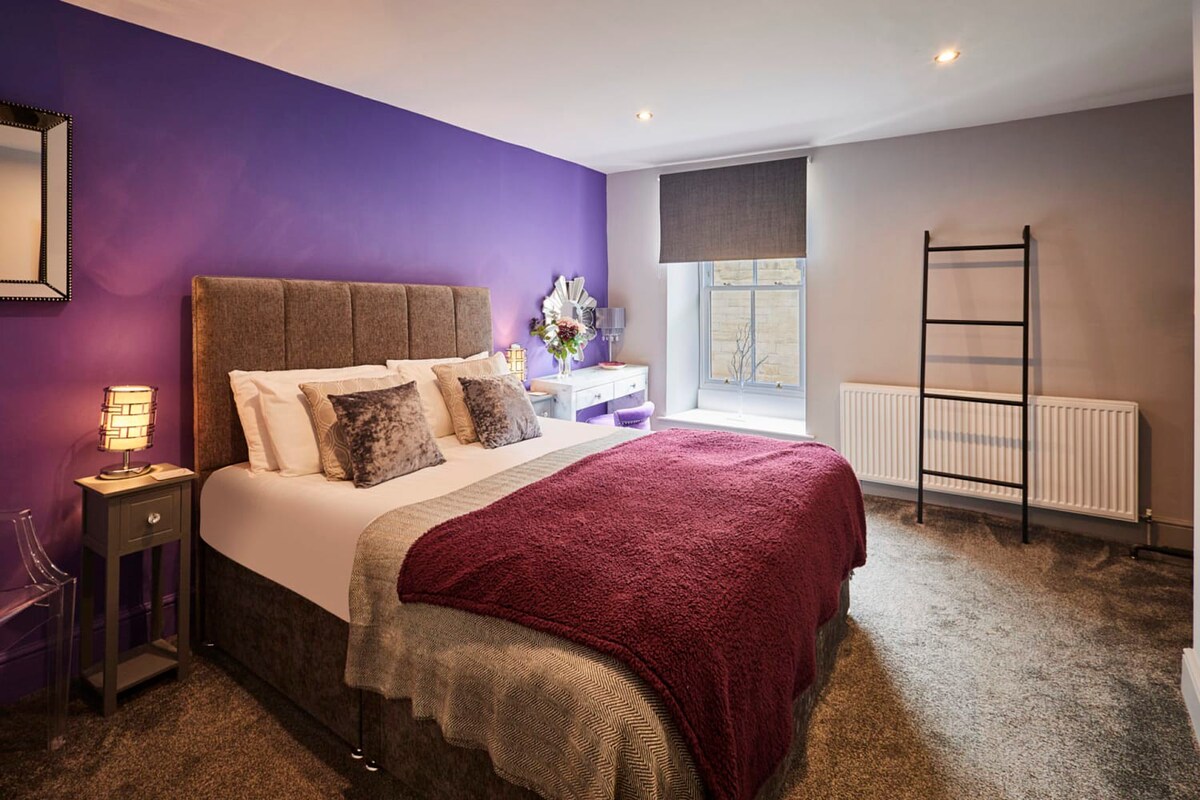 Majestic Purple, Alnwick - Host & Stay