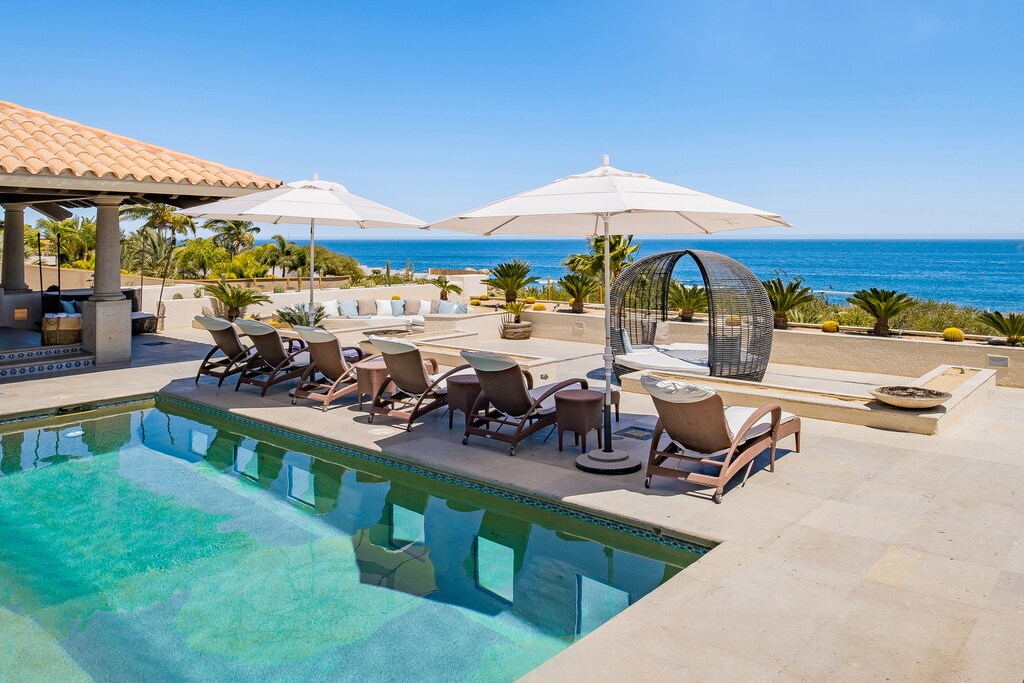 Sunny poolside with incredible ocean views