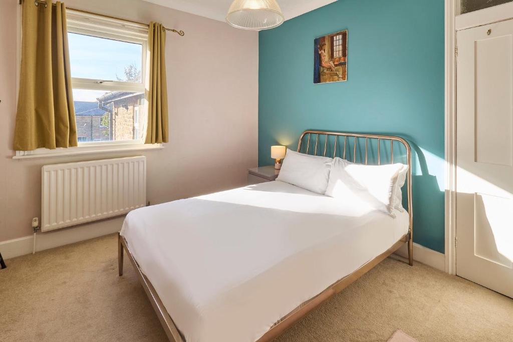 Westbrook Road, Margate - Host & Stay