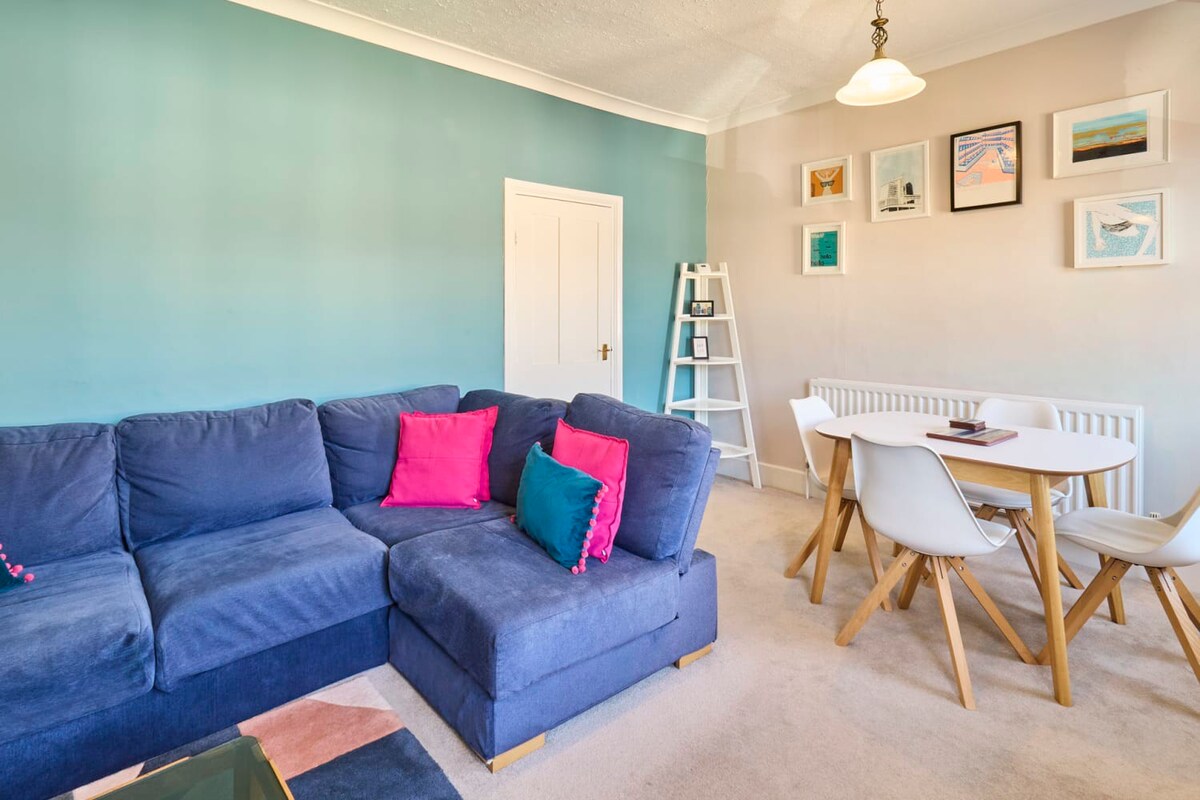 Westbrook Road, Margate - Host & Stay