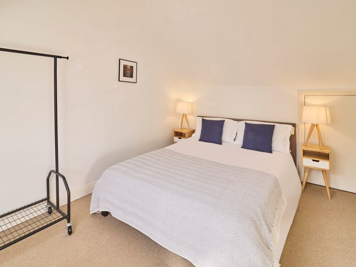 Queen's Corner, Canterbury - Host & Stay