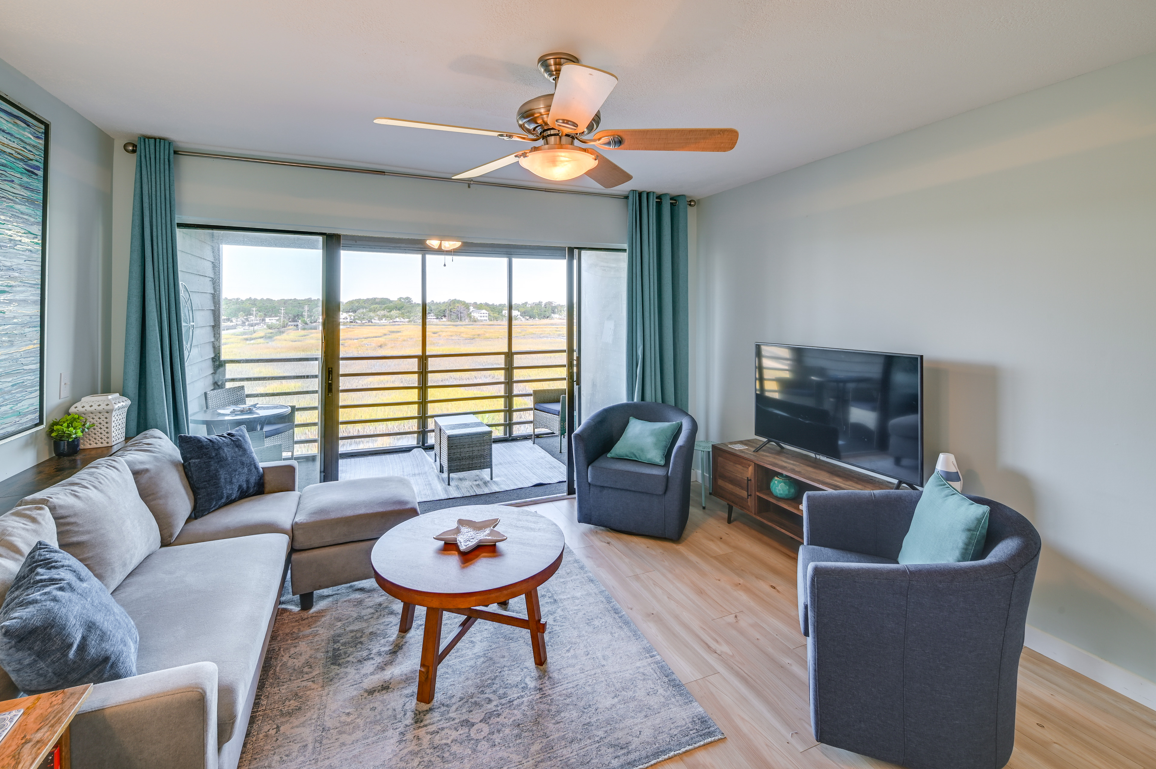 Property Image 1 - Murrells Inlet Condo w/ Balcony & Pool: Near Pier!