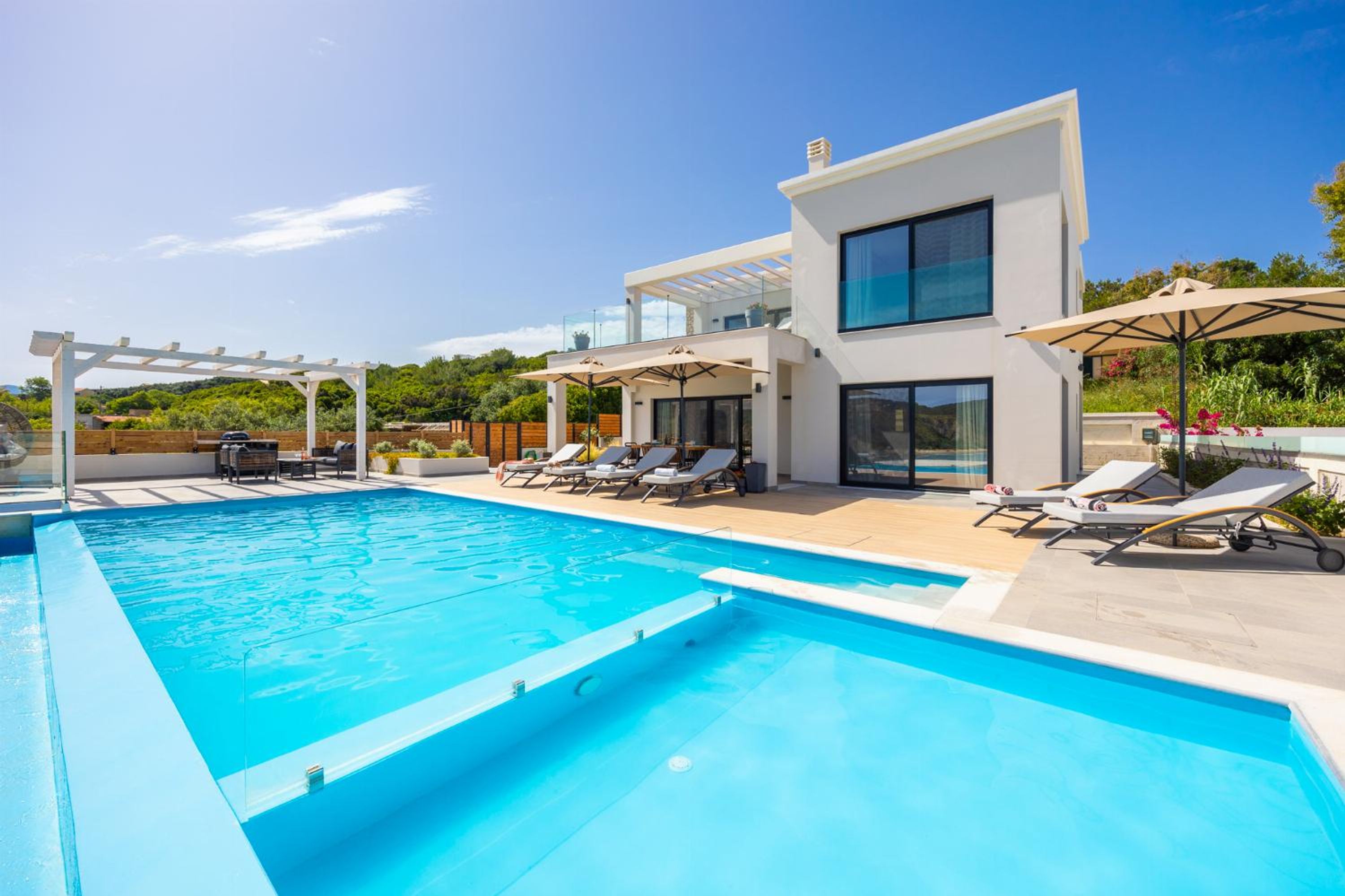 Property Image 1 - Villa Halcyon in St  Stefanos Bay