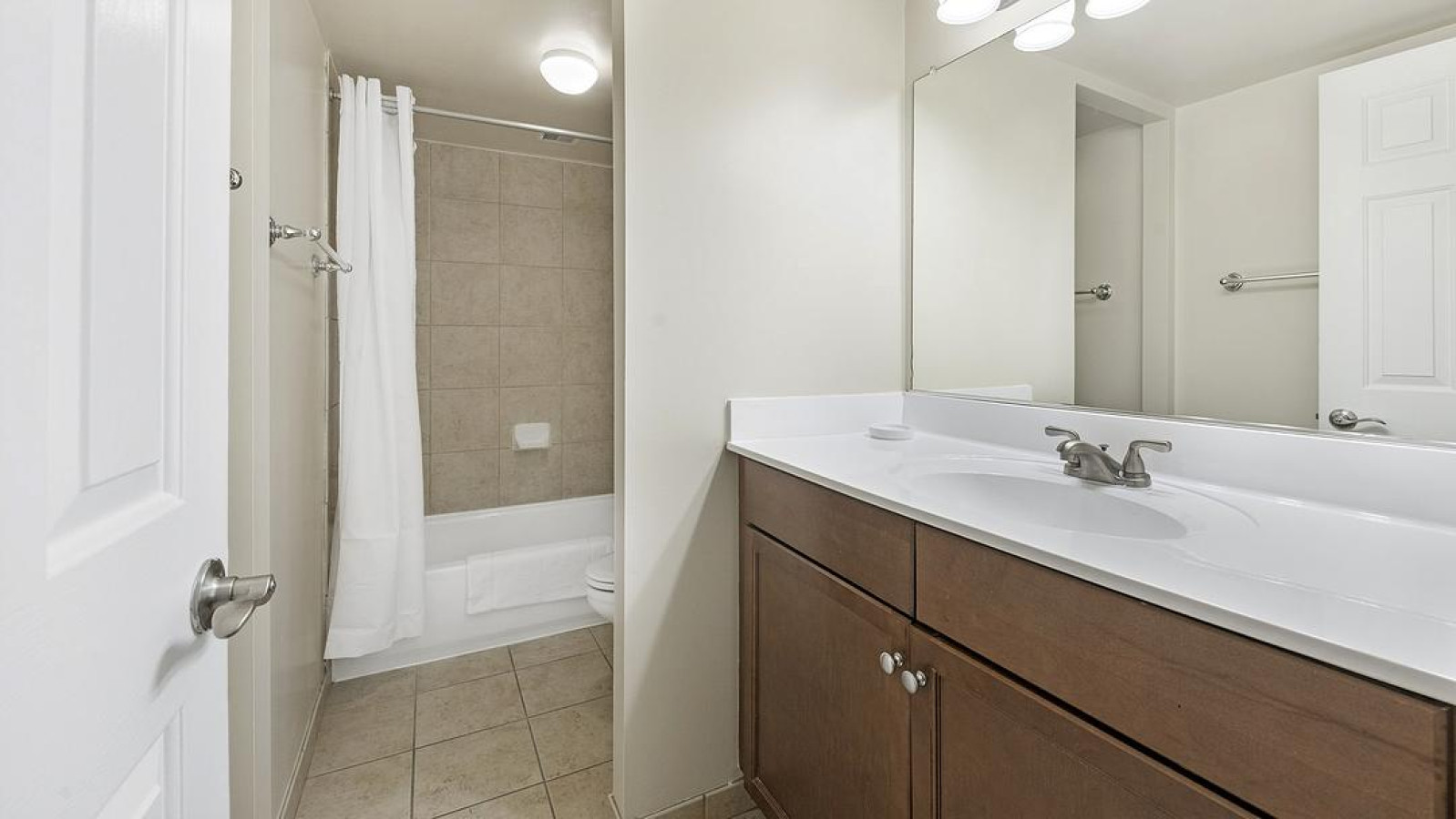 Property Image 1 - Arrive North Bethesda - 1BR in North Bethesda