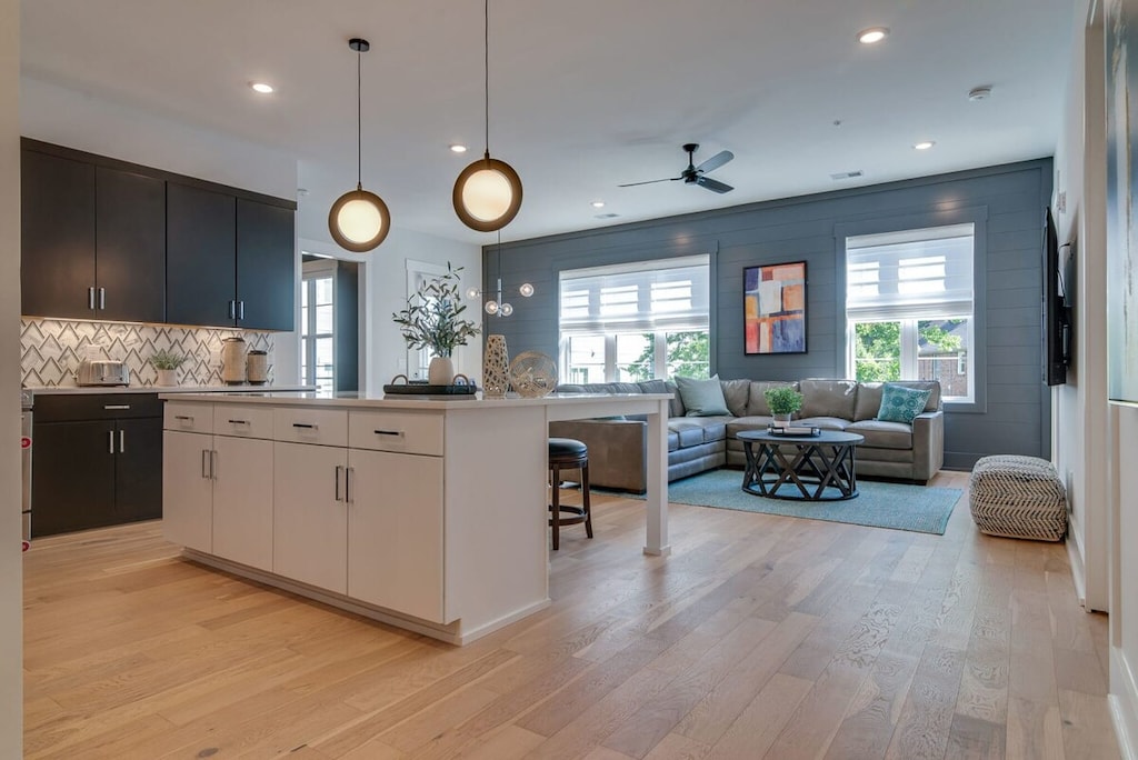 Gather in our open floor plan, crafted for sharing moments in a cool and inviting atmosphere!