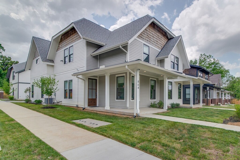 Start your day with a stroll. Paved walkways throughout the neighborhood make morning walks easy and enjoyable.