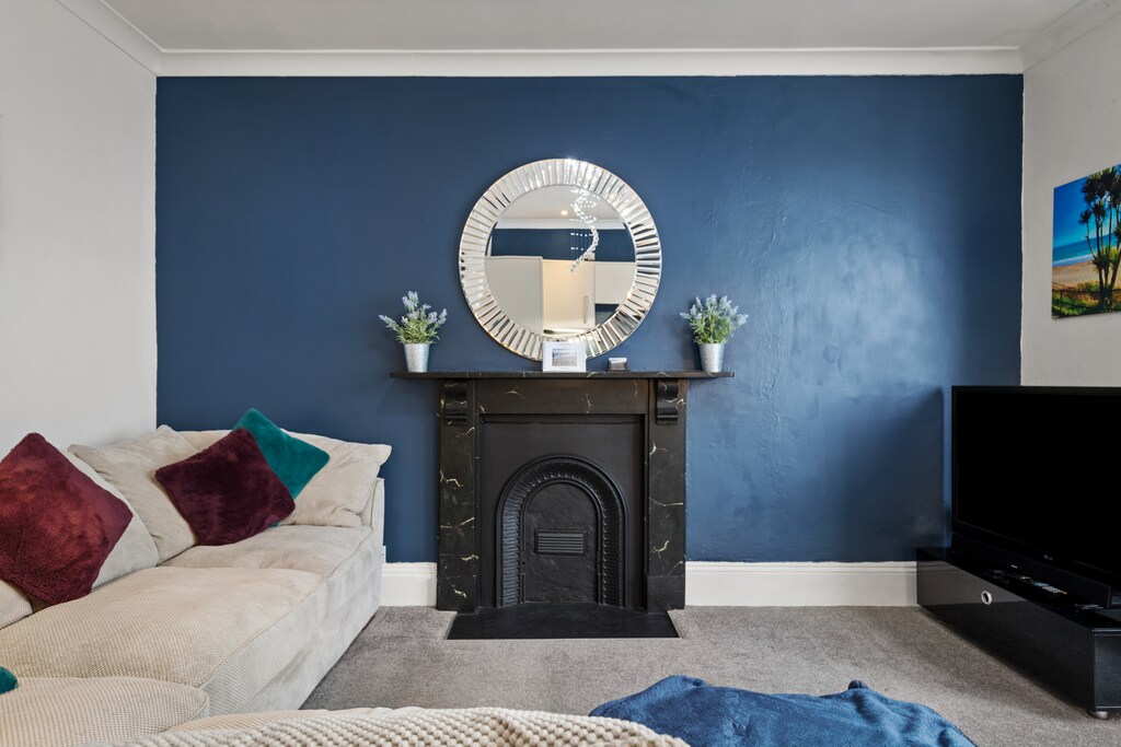 Tenby Apartment - Lovely Sea Views