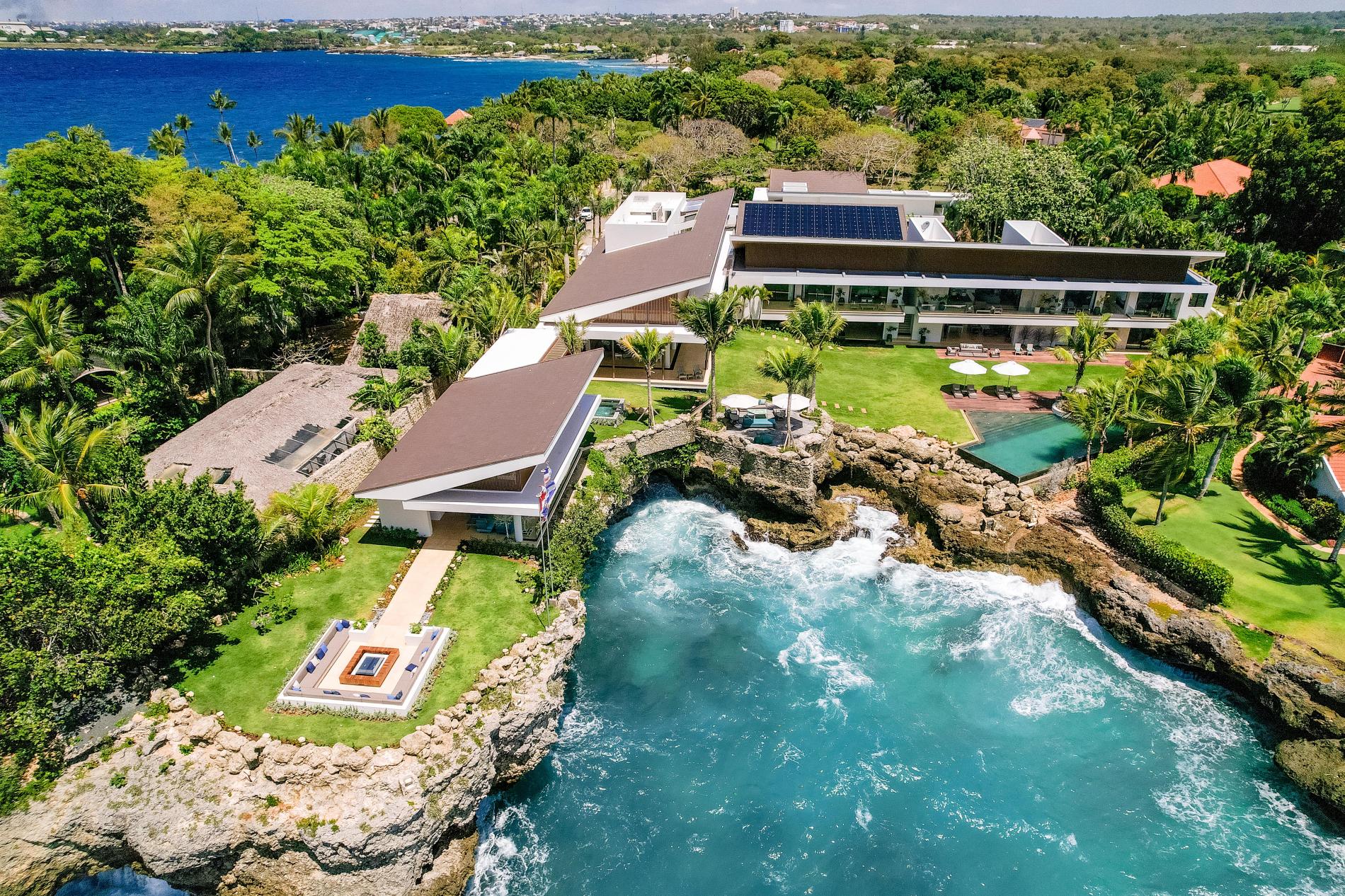 Property Image 1 - Punta Aguila 22