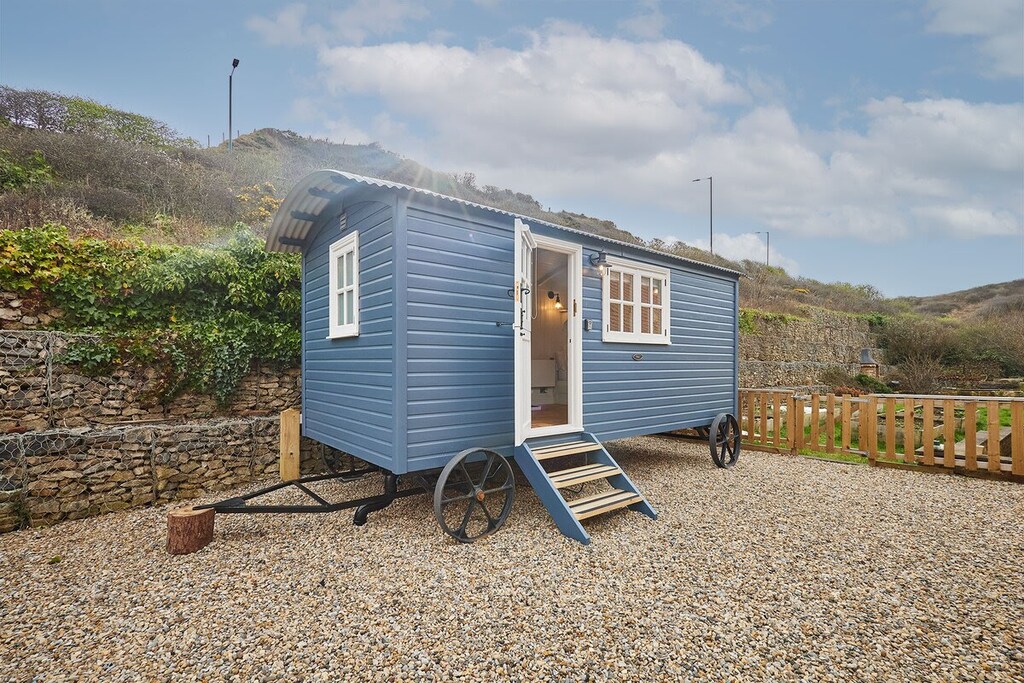 The Lobster Pot, Saltburn-by-the-Sea - Host & Stay
