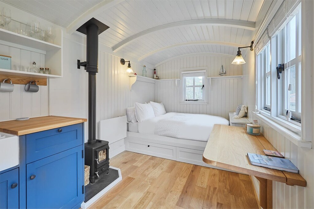 The Lobster Pot, Saltburn-by-the-Sea - Host & Stay