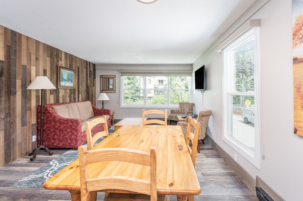 Dining & Living Room