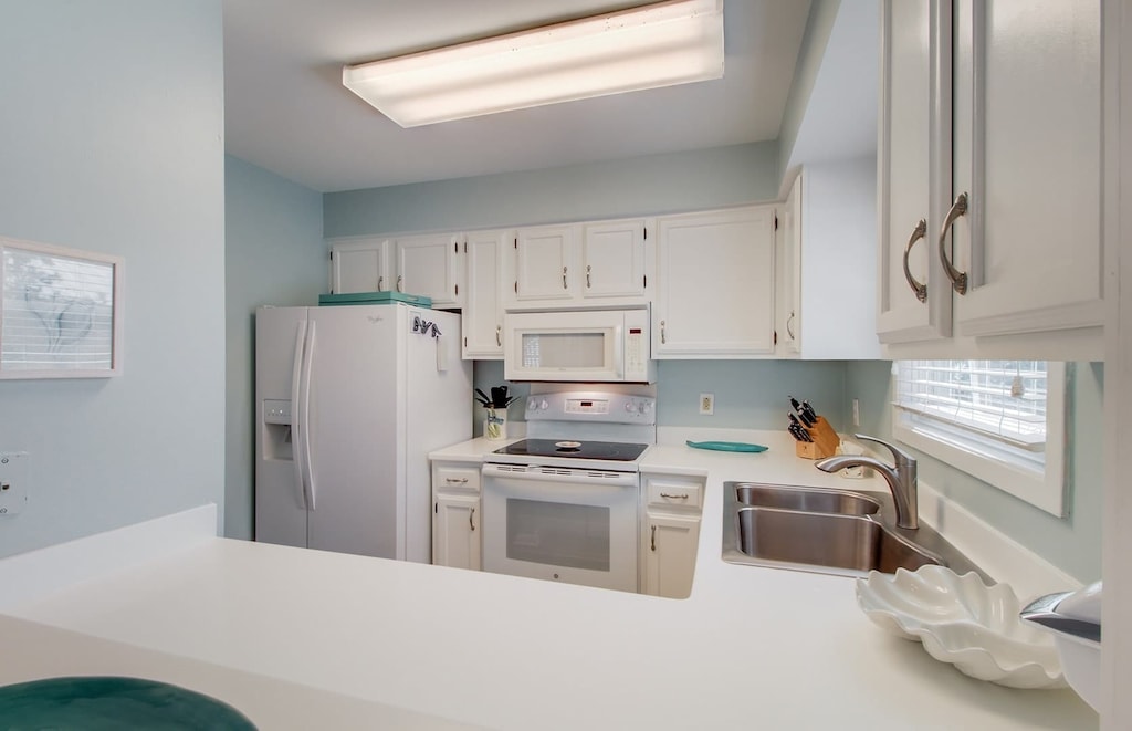 Kitchen 72 Pelican Bay