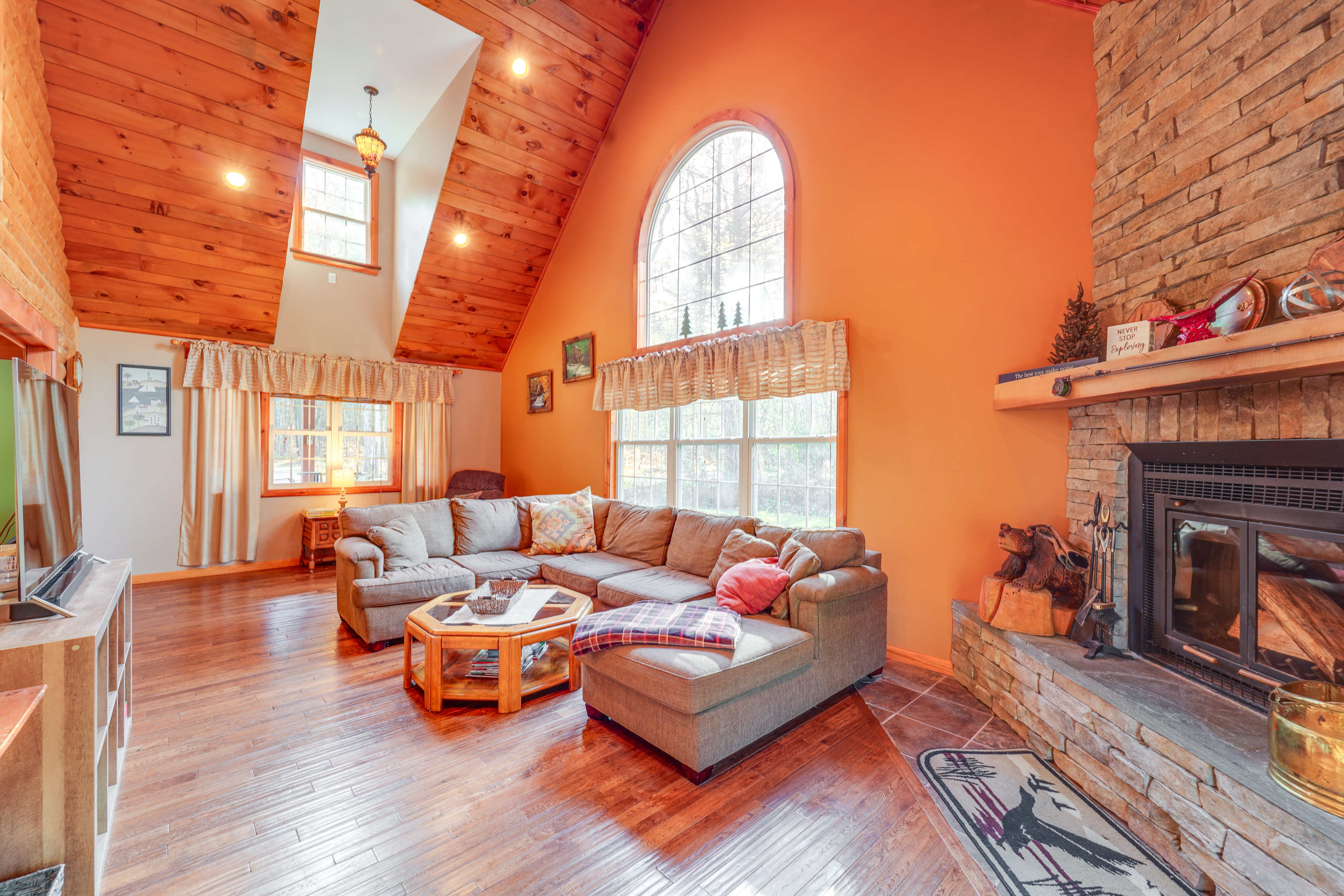 Property Image 2 - Greig Getaway Near Brantingham Lake & Ski Resort