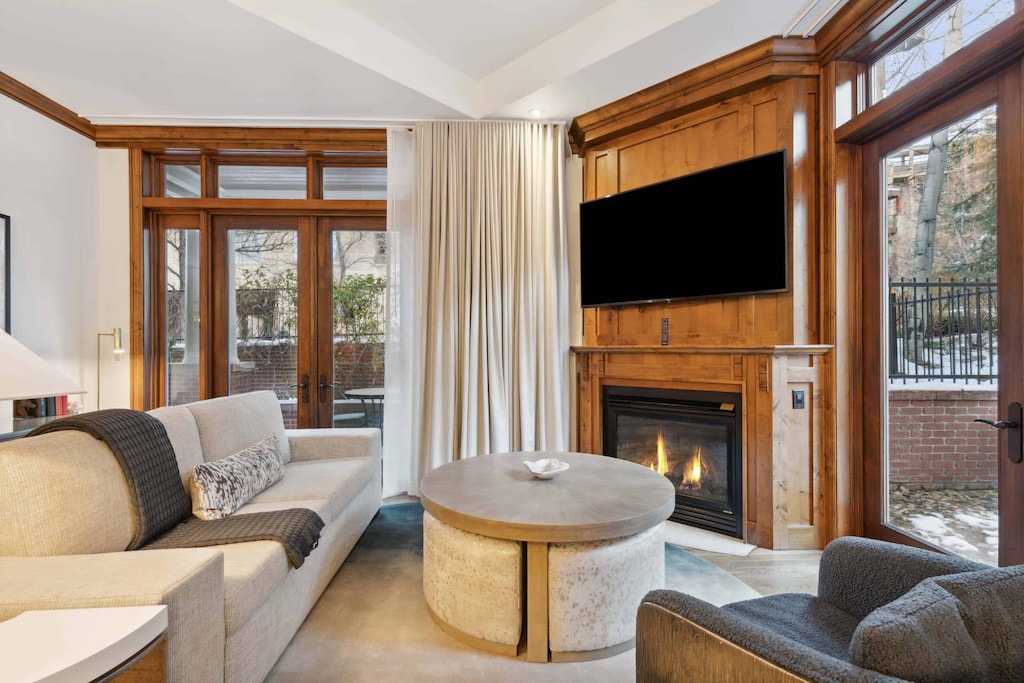 AspenMtnResidences-03B-3528