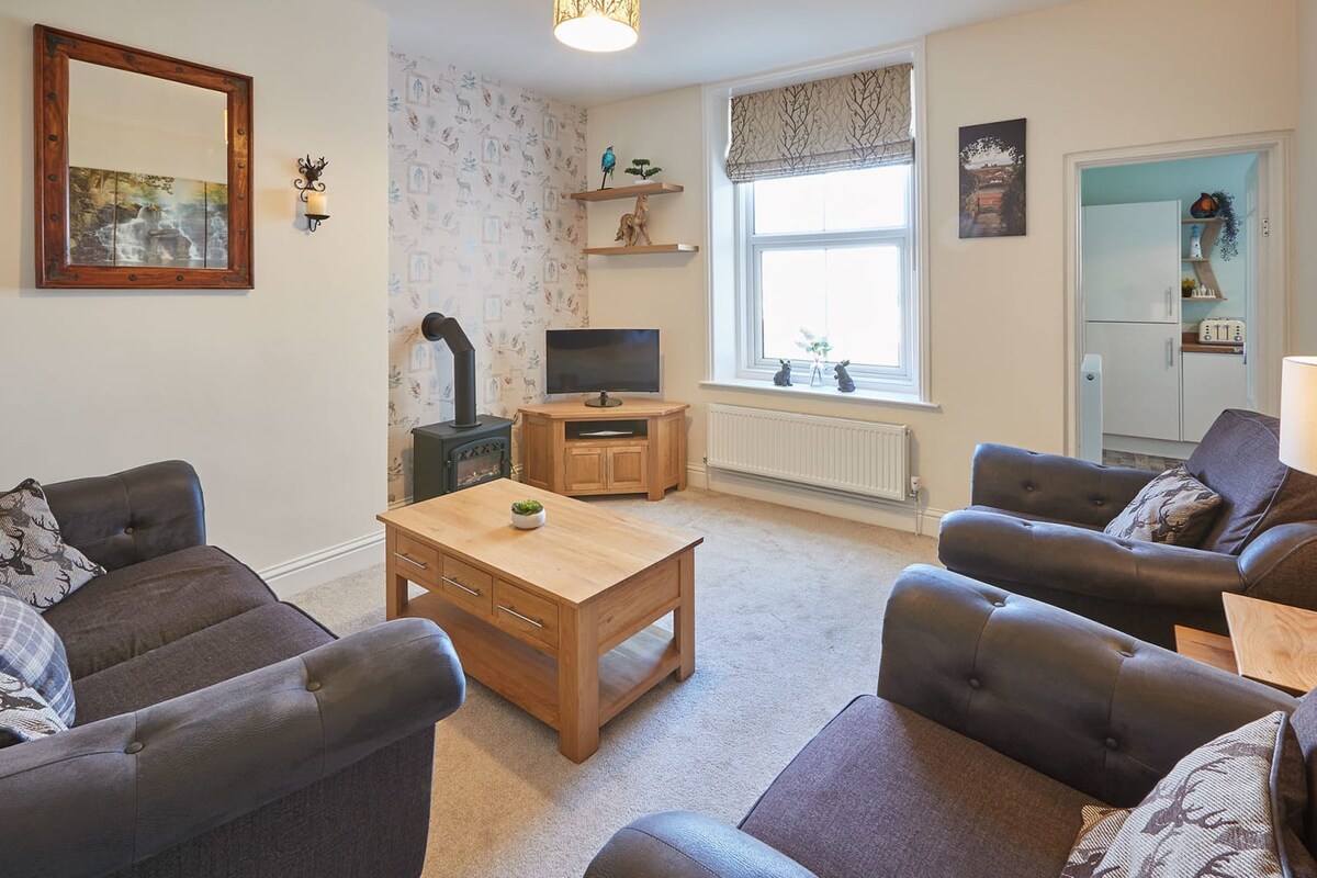 Church Square Eskape - Home Rental In Whitby