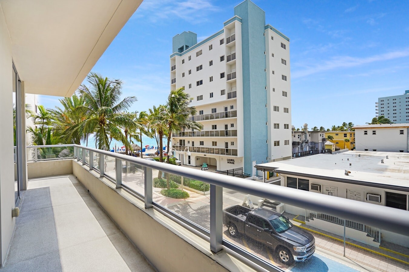 Property Image 2 - Luxury Corner unit | Wraparound Ocean Balcony-CS1