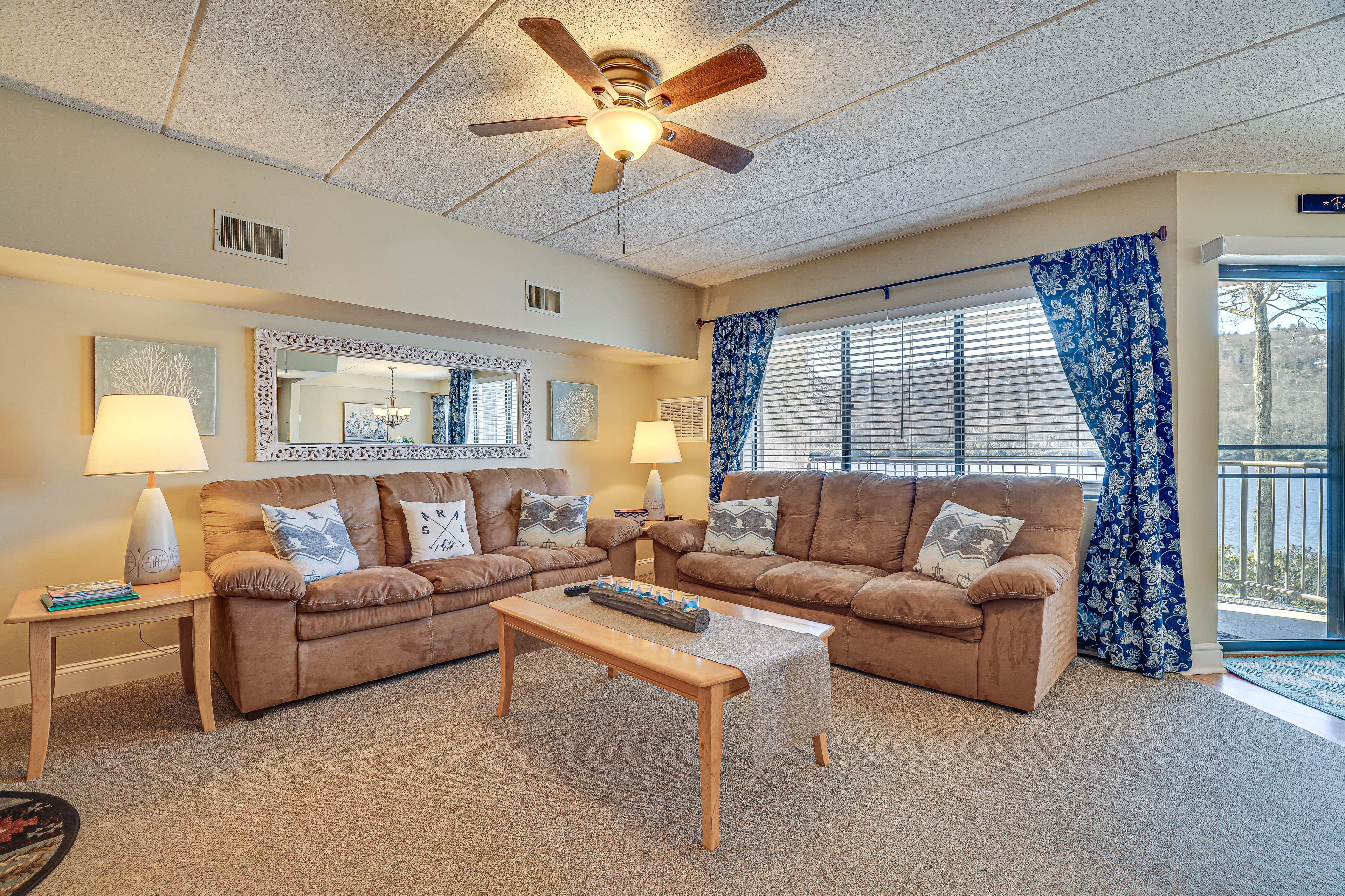 Big Boulder Water Views! Condo in Lake Harmony