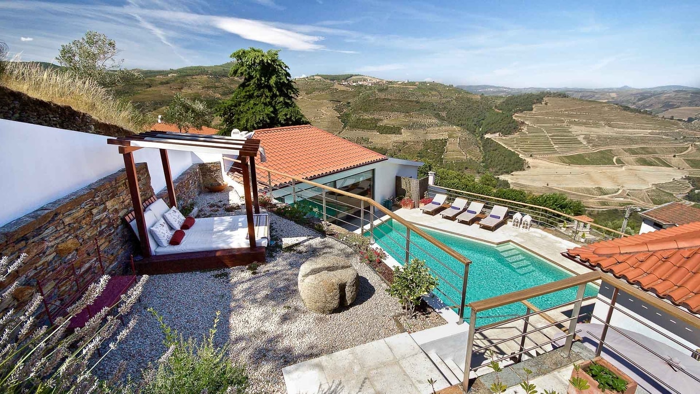 Property Image 2 - Heart of Douro Valley Charmer with private pool