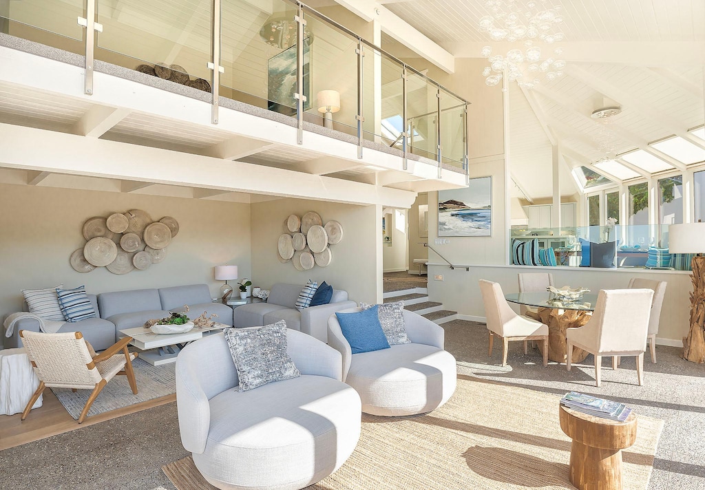 Great Room with Living Room, 2nd Dining Area - Loft Bedroom Abov