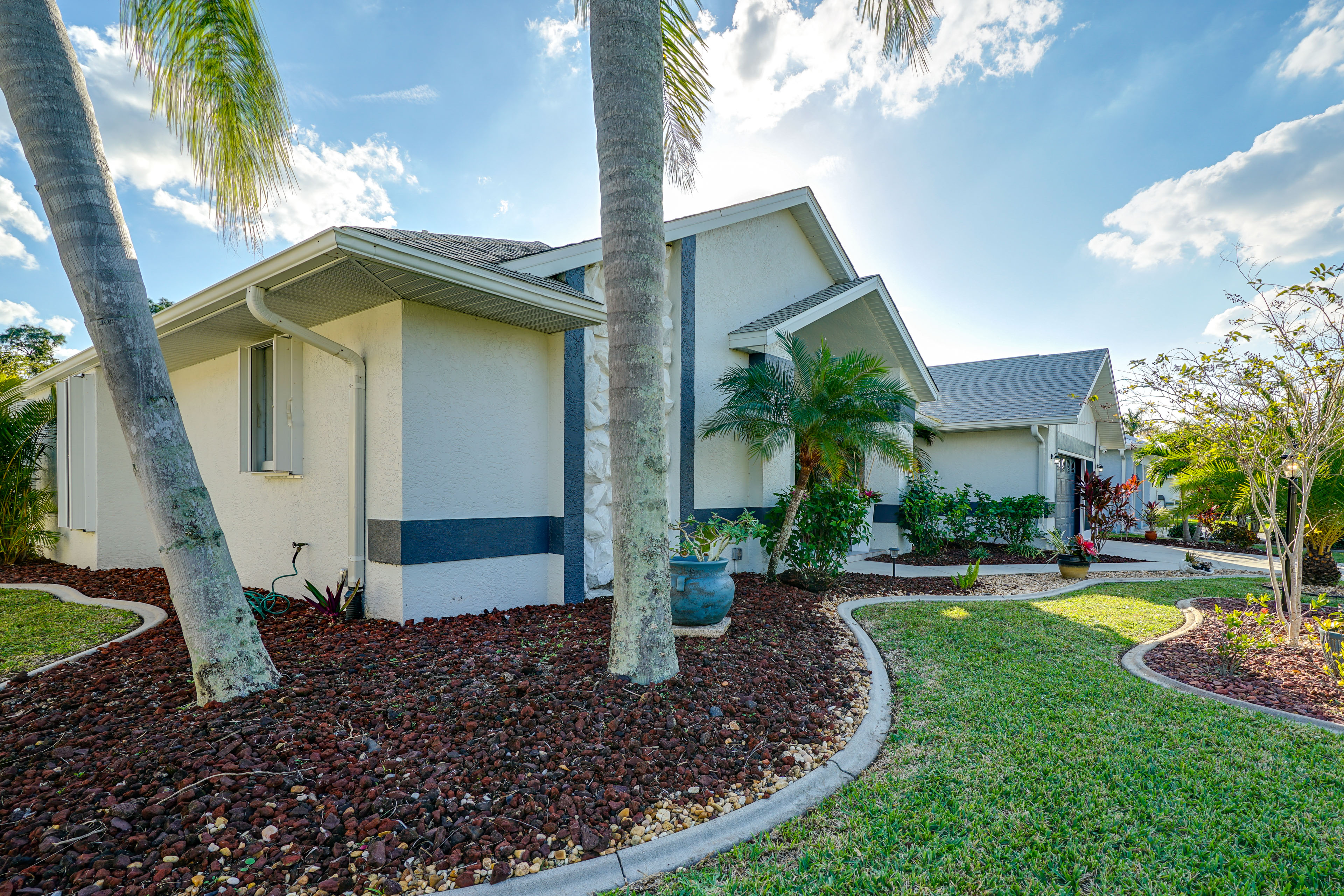 Property Image 1 - Gorgeous Punta Gorda Home w/ Lanai & Private Pool!