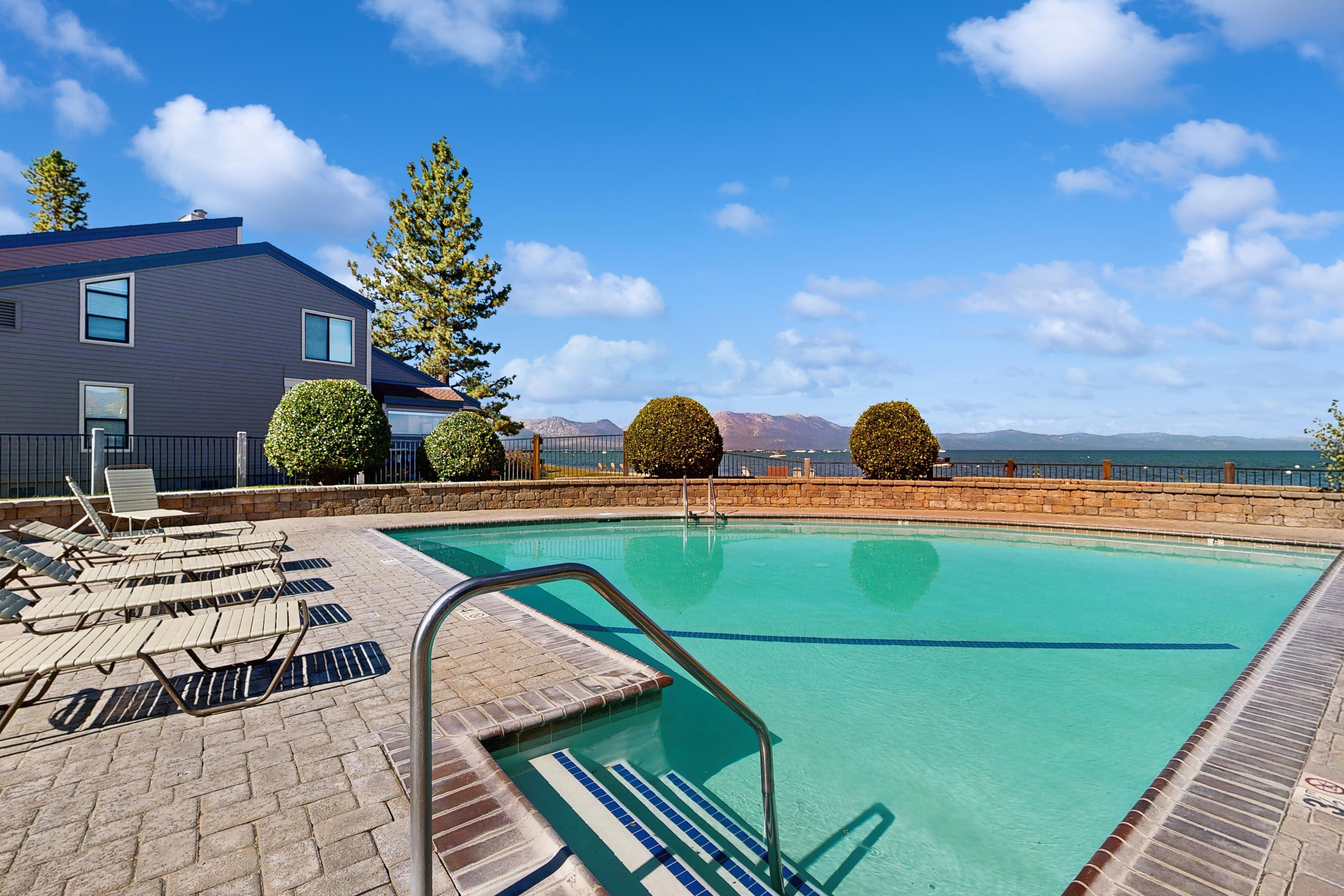 Lakeland Village 527 Lakeland Village 527