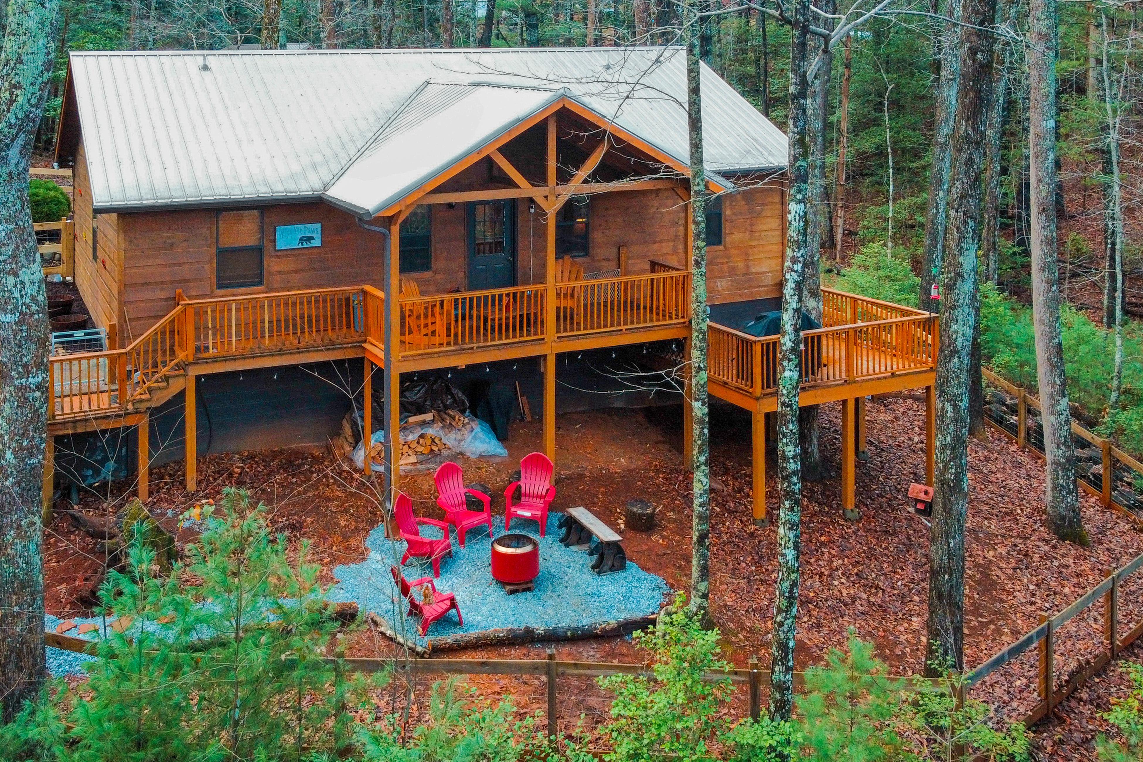 Property Image 1 - Bear Necessity Cabin