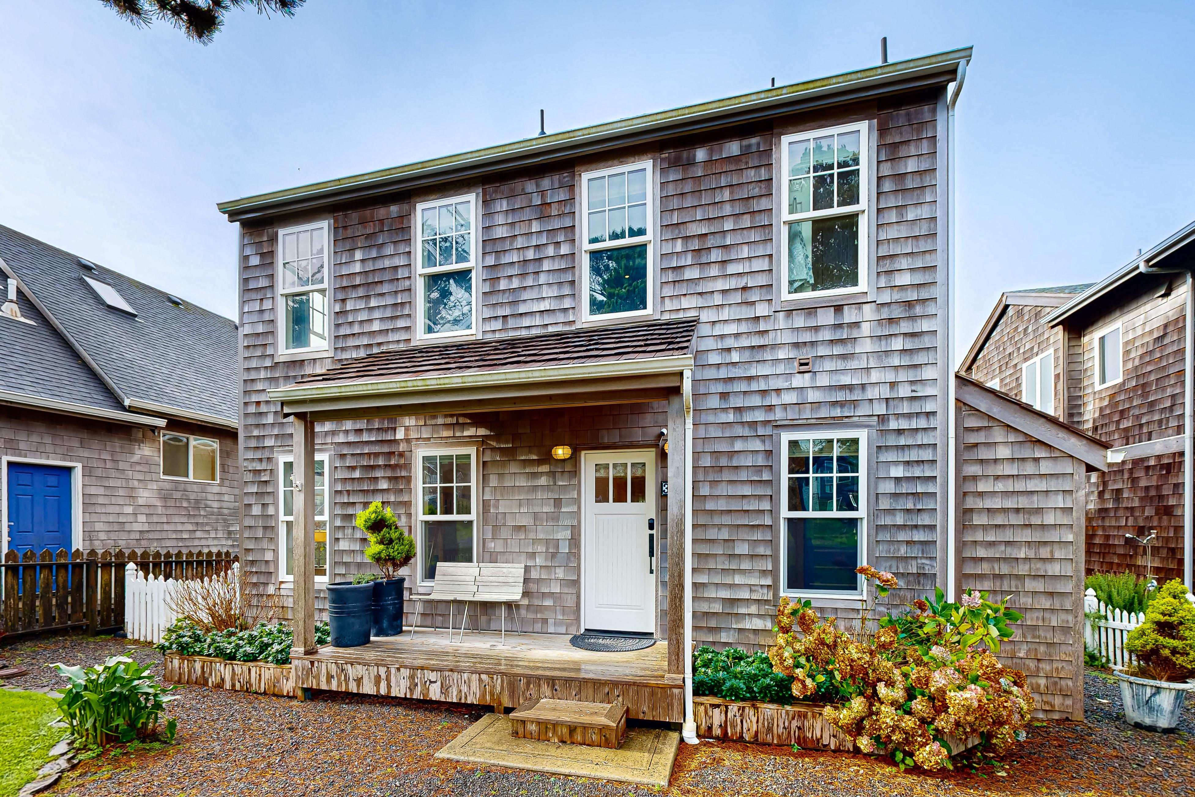 Cannon Beach Saltbox Cottage