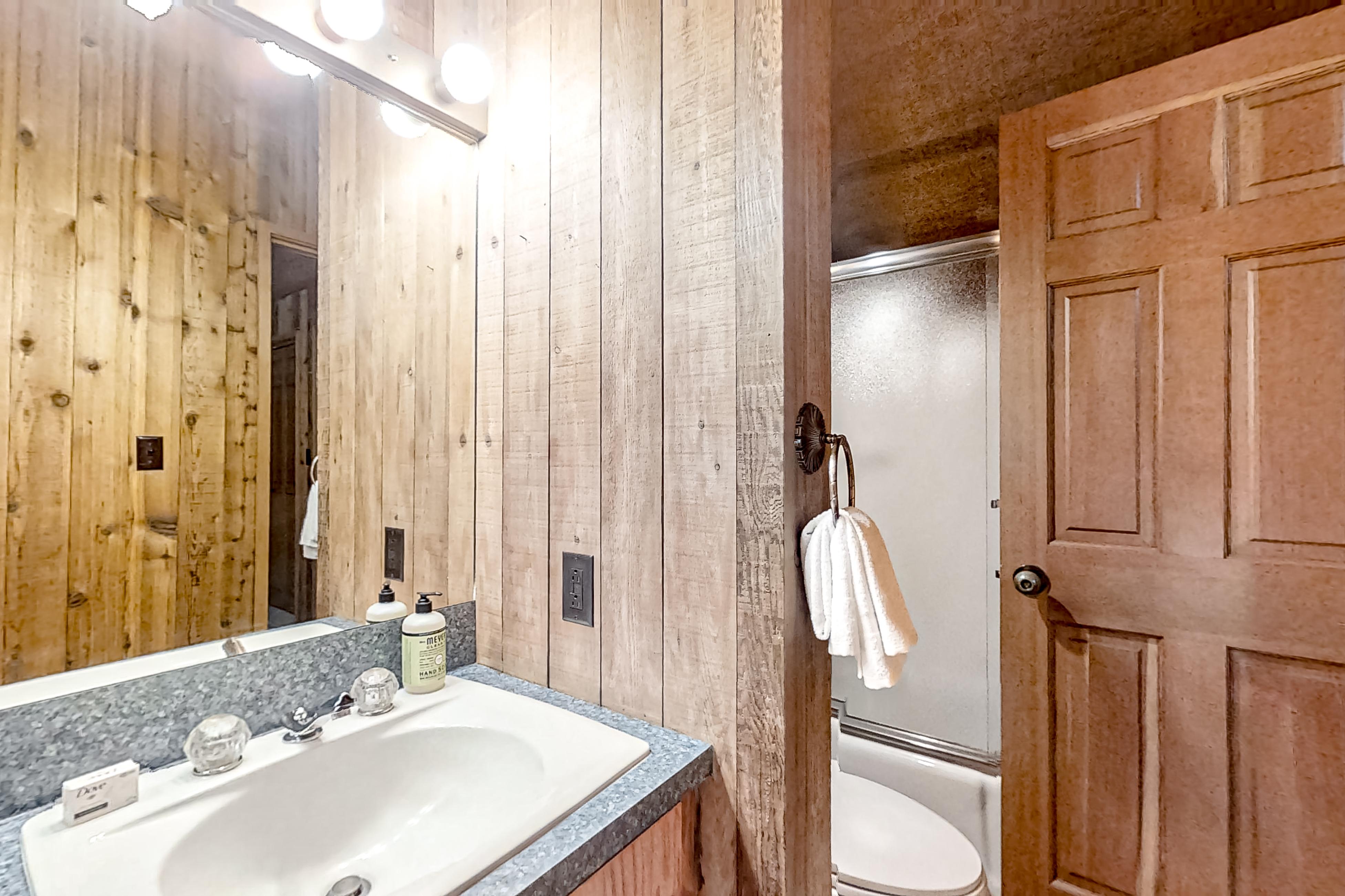 Three Peaks Hideaway