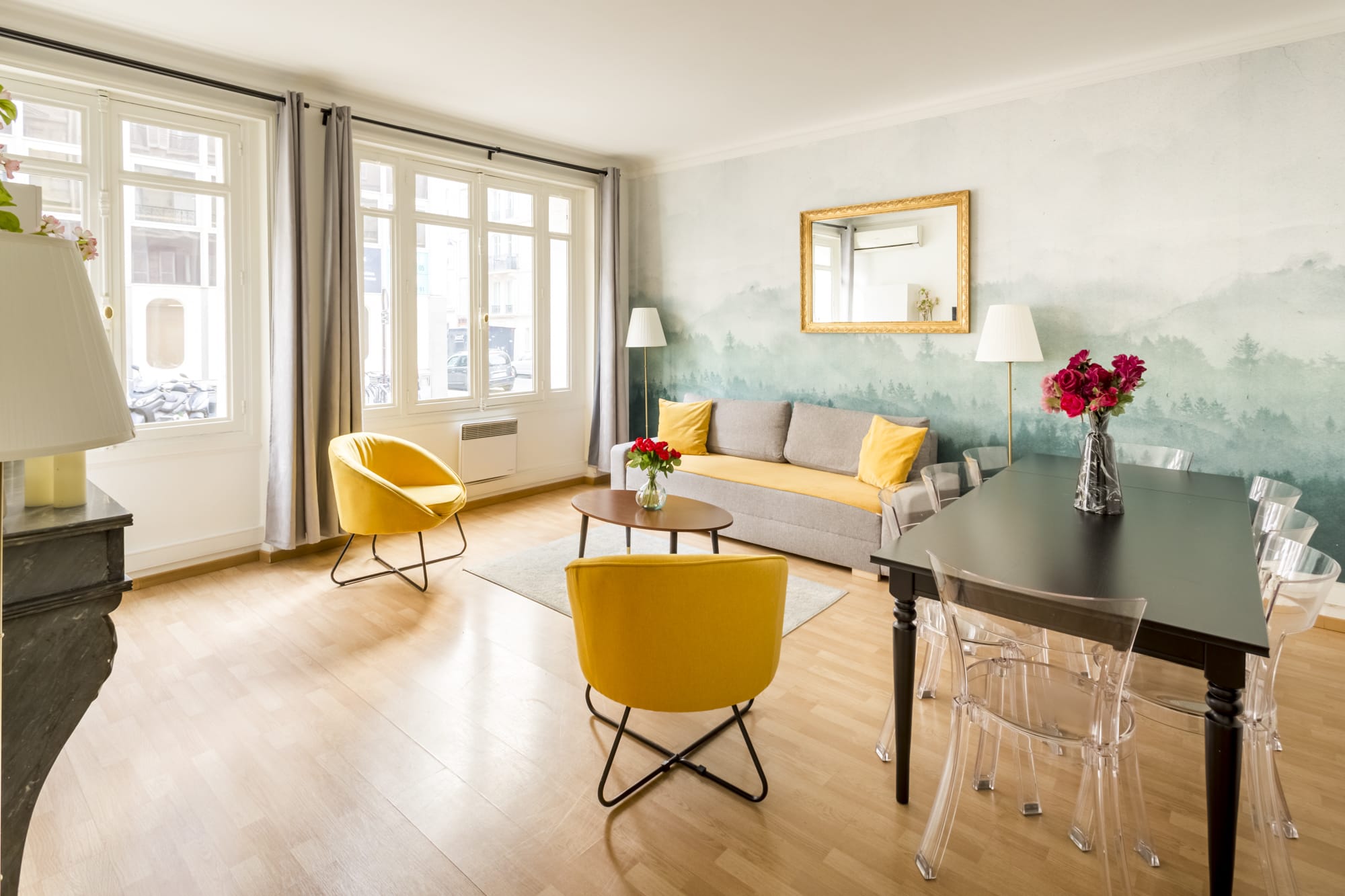 Property Image 2 - Cosy 2 bedroom 1 bathroom- Parc Monceau