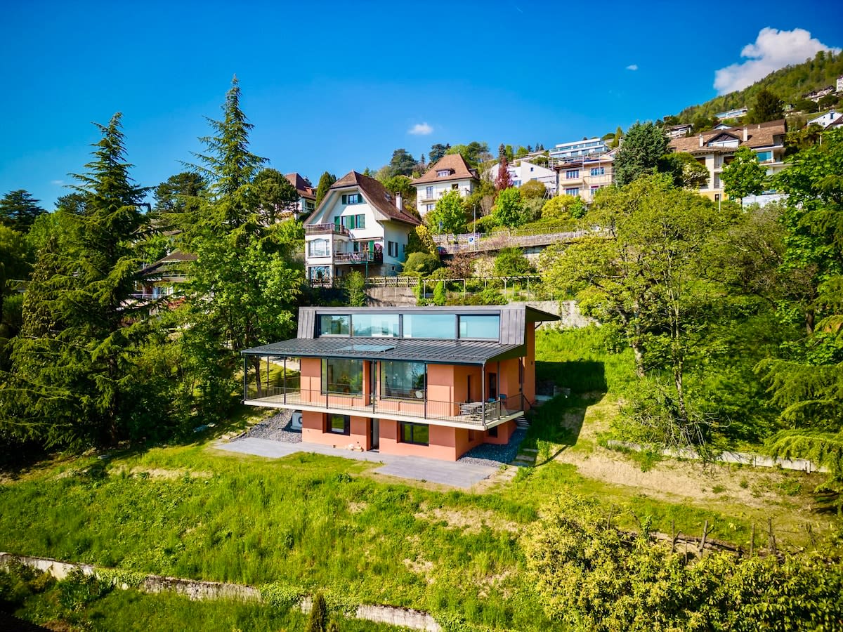 Property Image 1 - Villa Rose in the center of Montreux by Property Manager