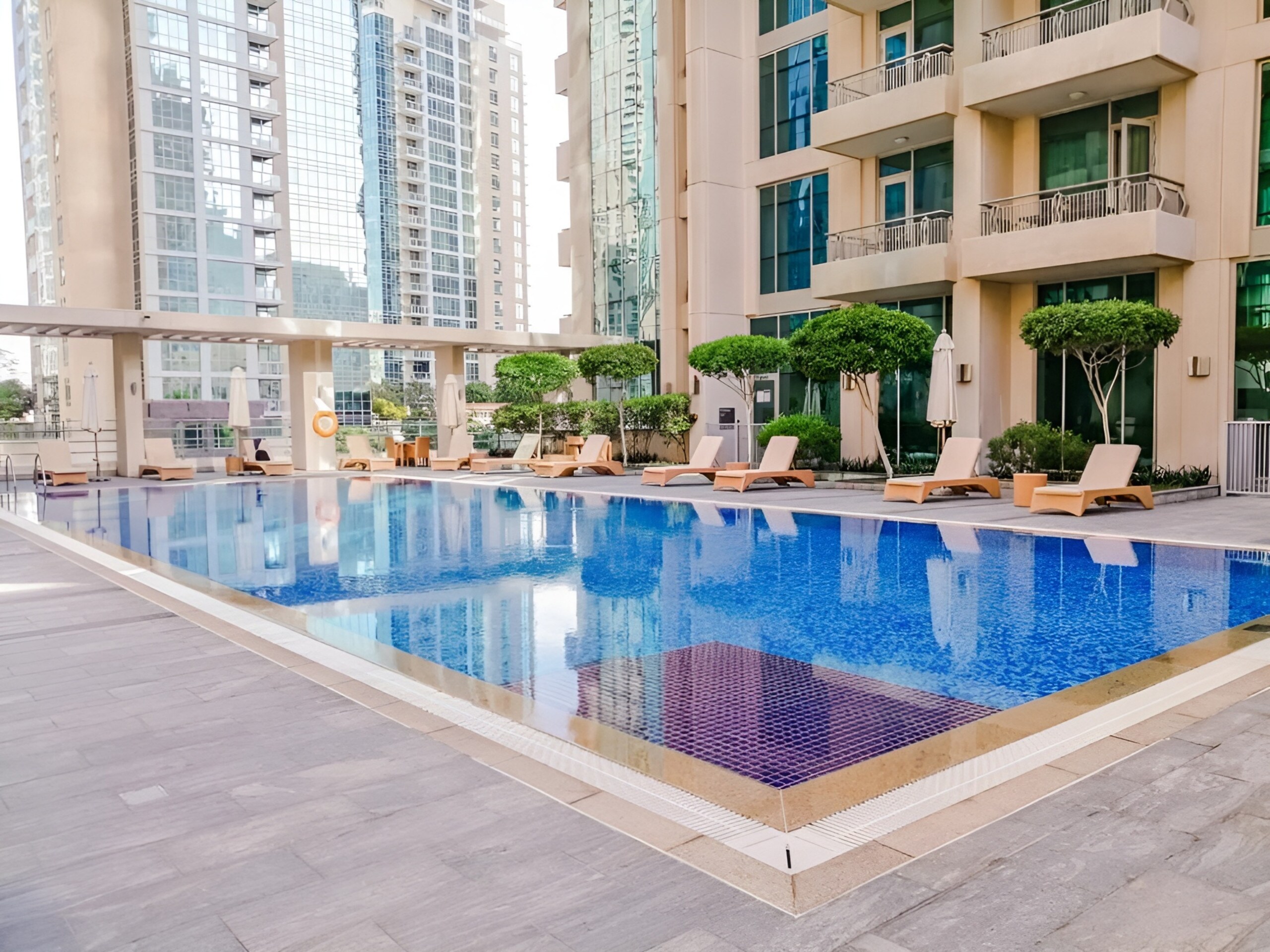 Property Image 1 - Expedient 2BR at BLVD Central Podium Downtown Dubai