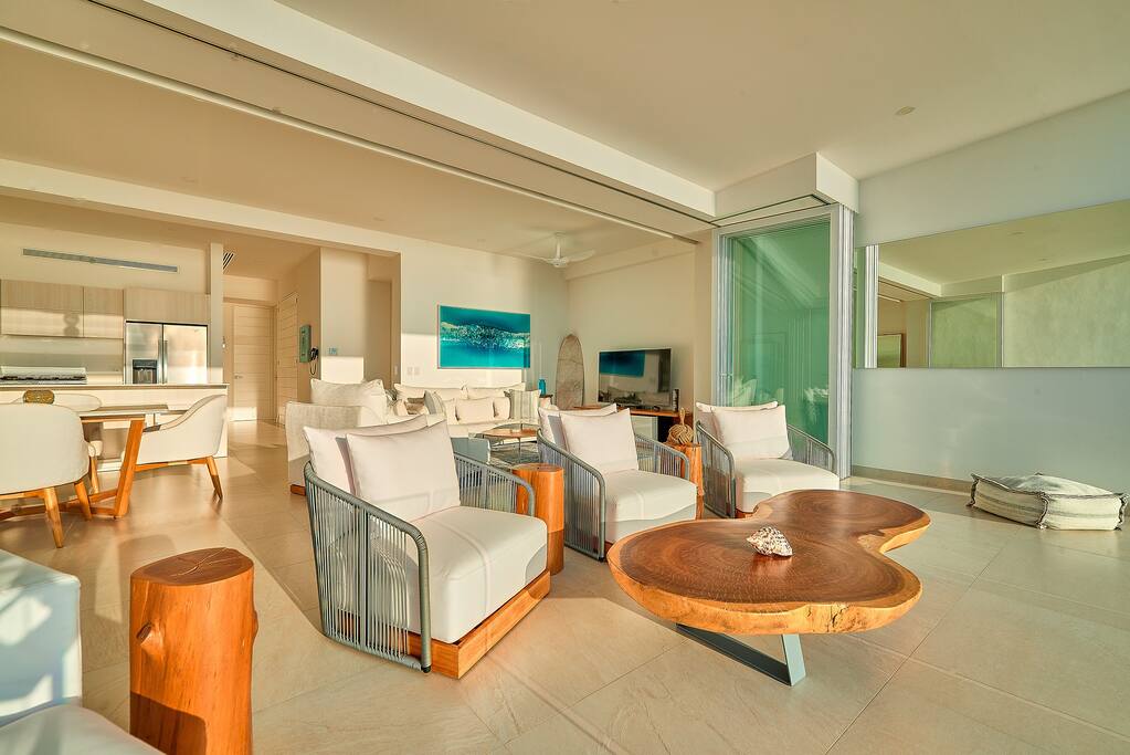 Property Image 2 - Modern Oceanfront Condo at Orchid by Maxwell