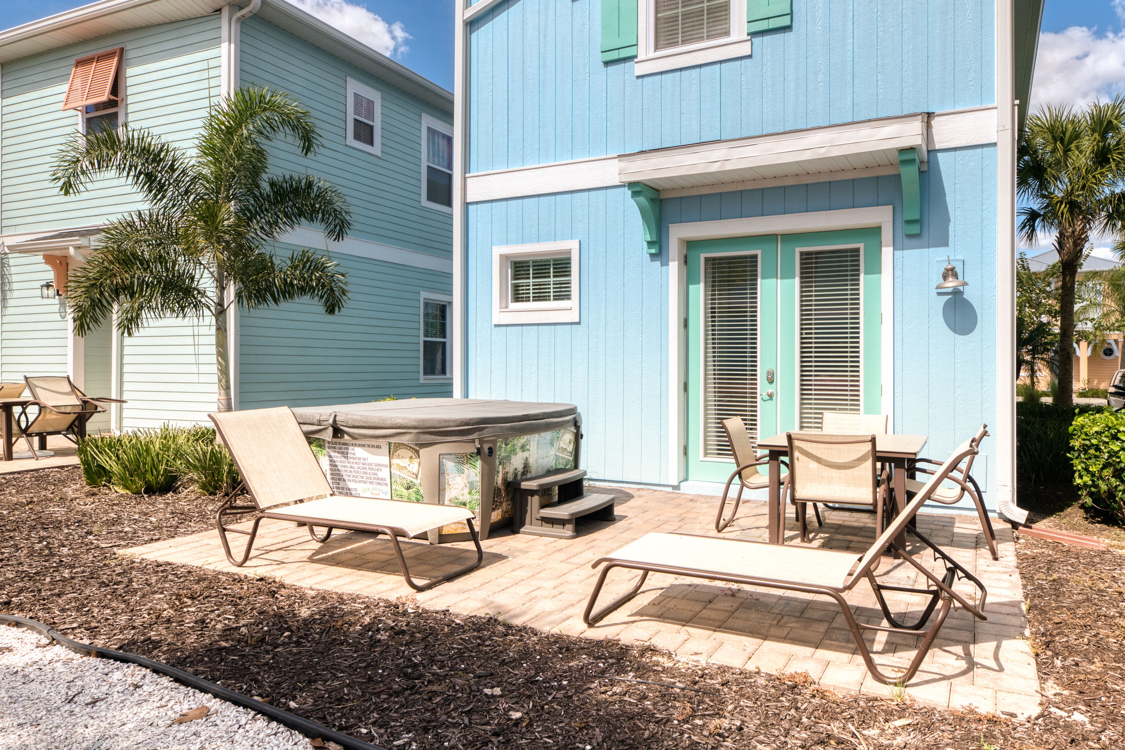 Property Image 1 - Vibrant Cottage with Hot Tub near Disney with Margaritaville Resort Access - 8032DR