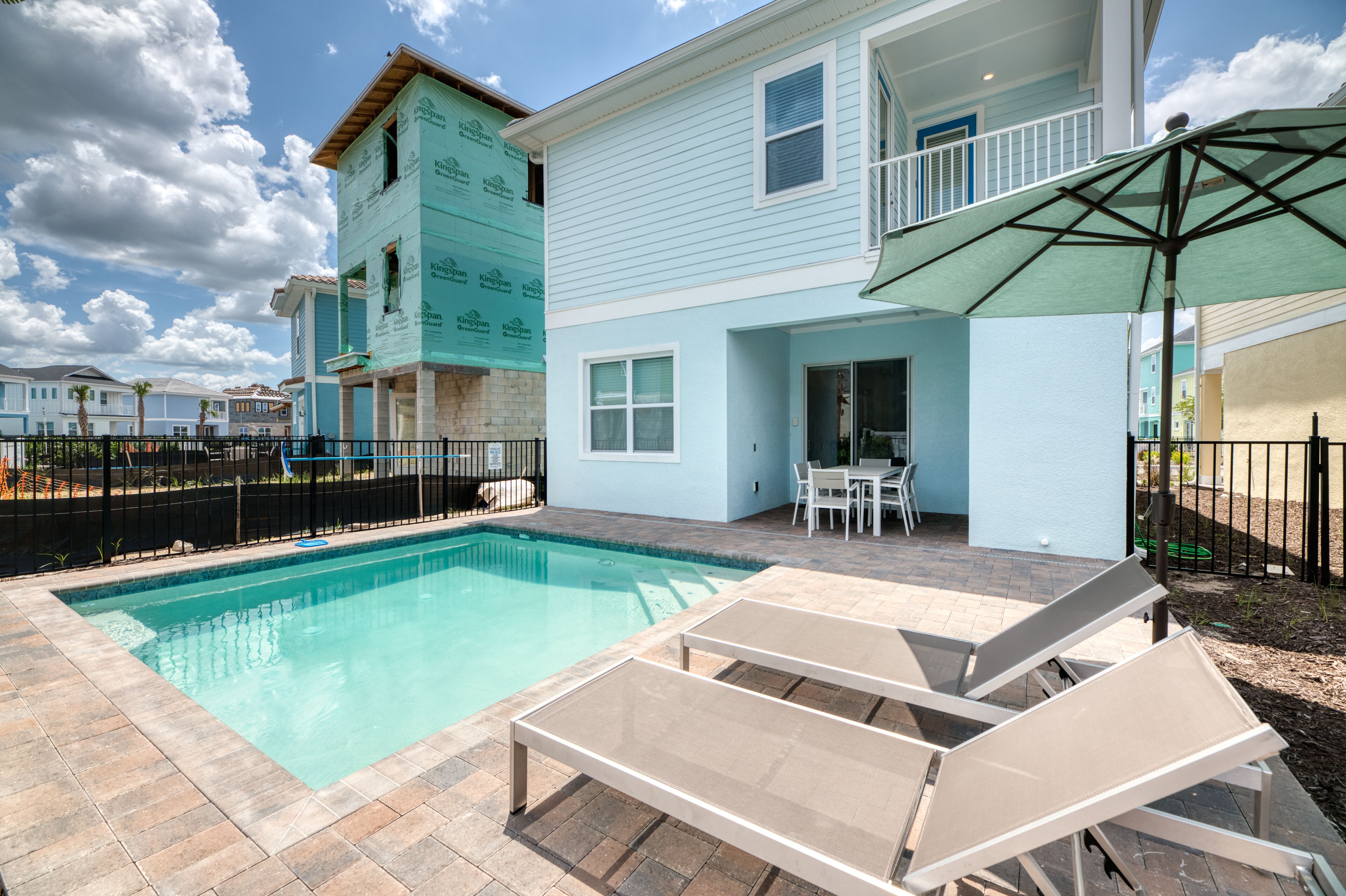 Property Image 1 - Sky Blue Cottage with Private Pool near Disney with Margaritaville Resort Access - 8045KD