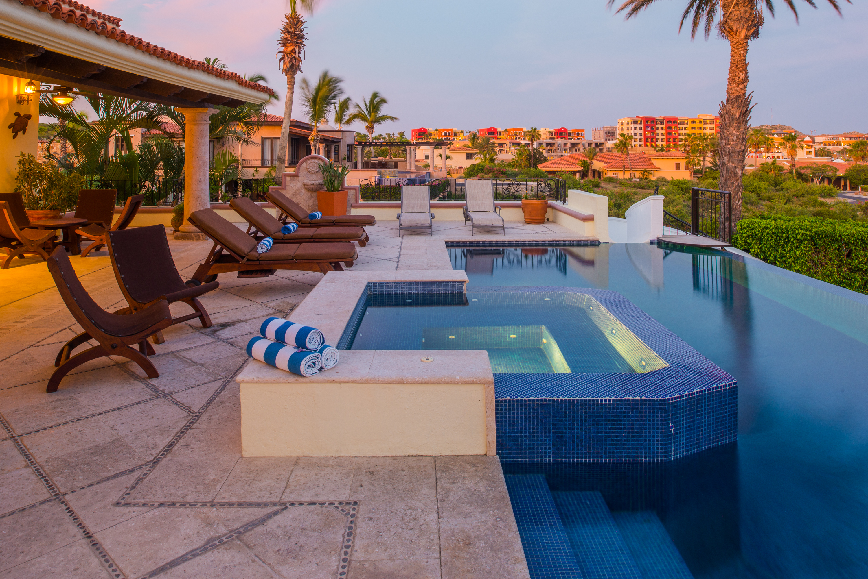 Pool deck with Jacuzzi