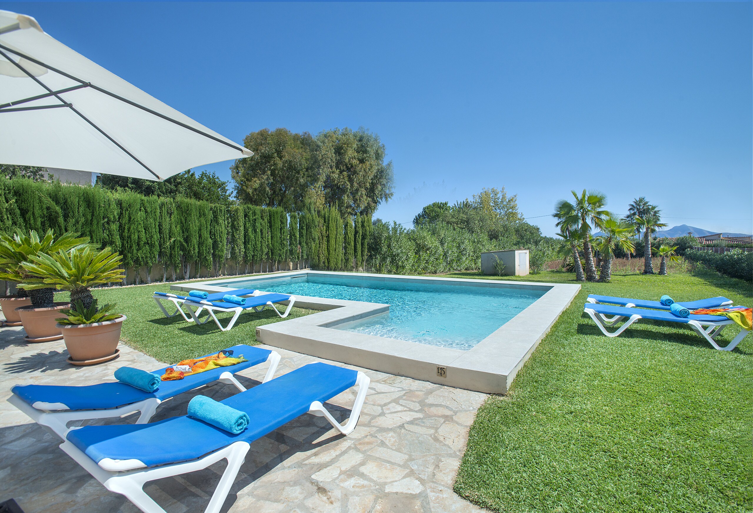 Property Image 2 - Villa Madrave