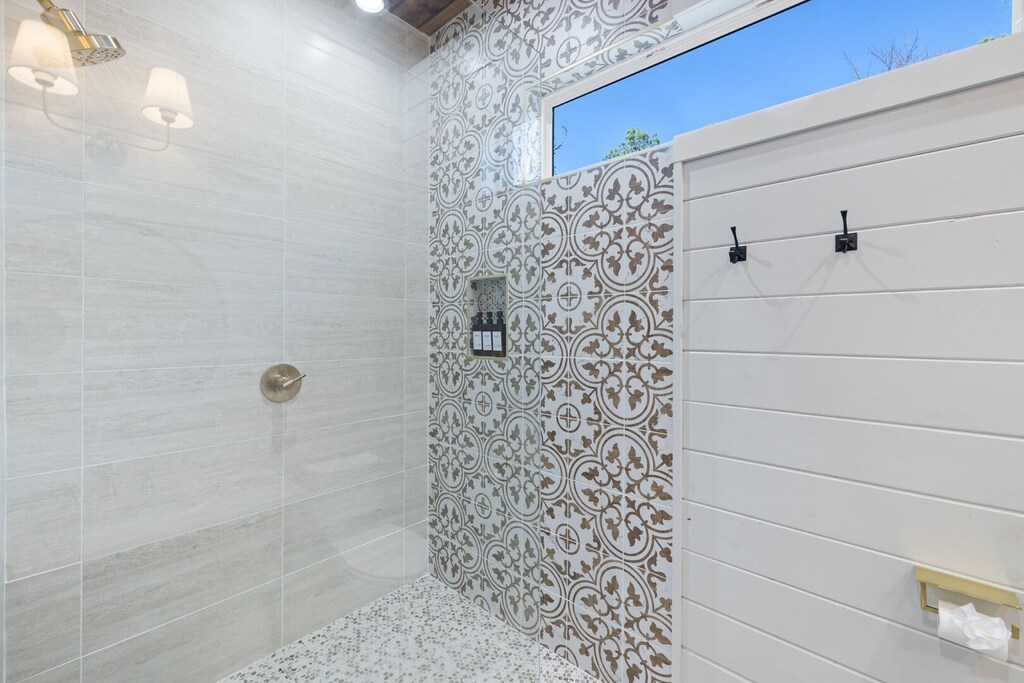 Large stand up shower