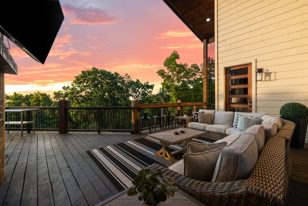 Beautiful outdoor back patio